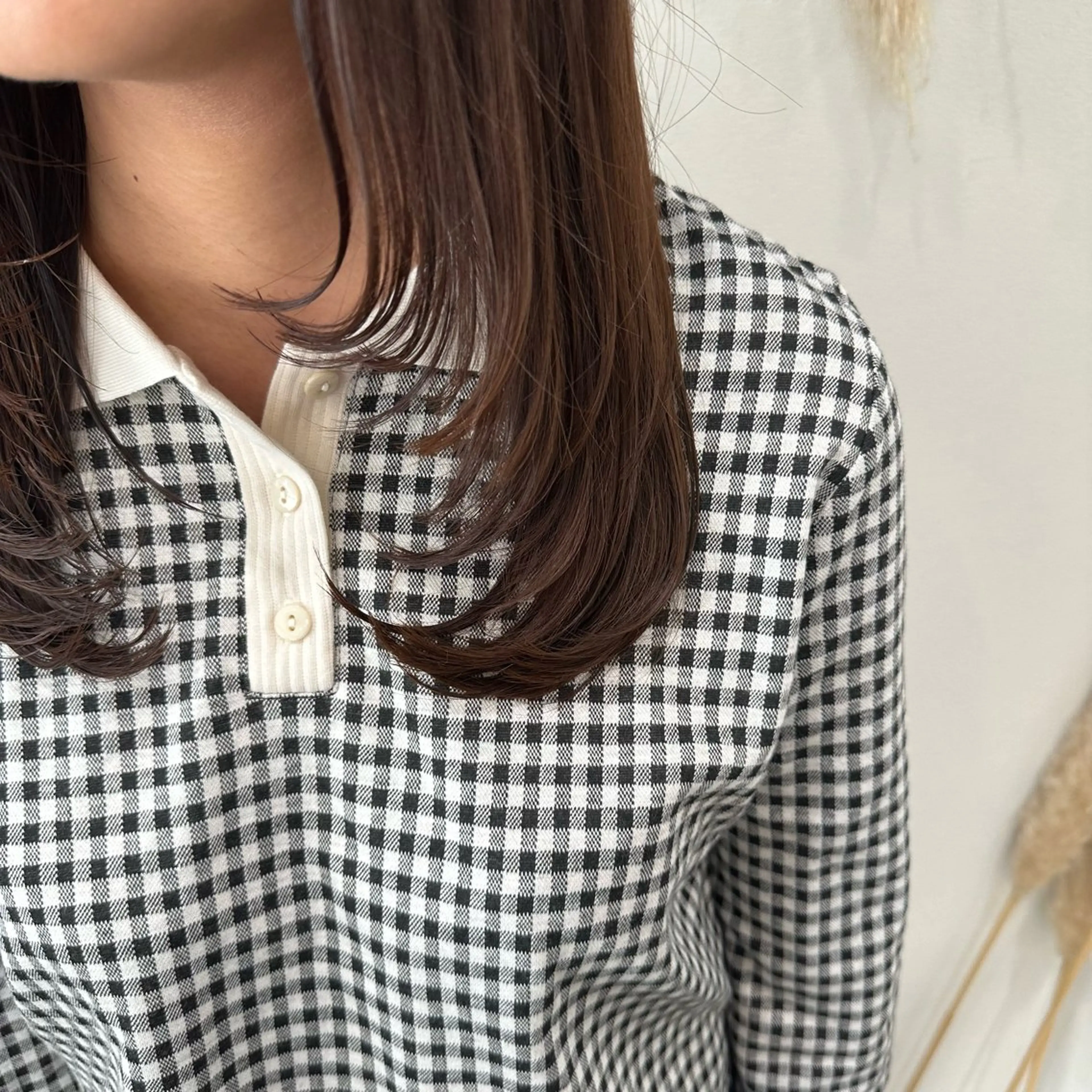 ロング 顔まわりレイヤー 顔周りカット レイヤーカット カット 岩本みるか/ 暖色カラー/ベージュのヘアスタイル