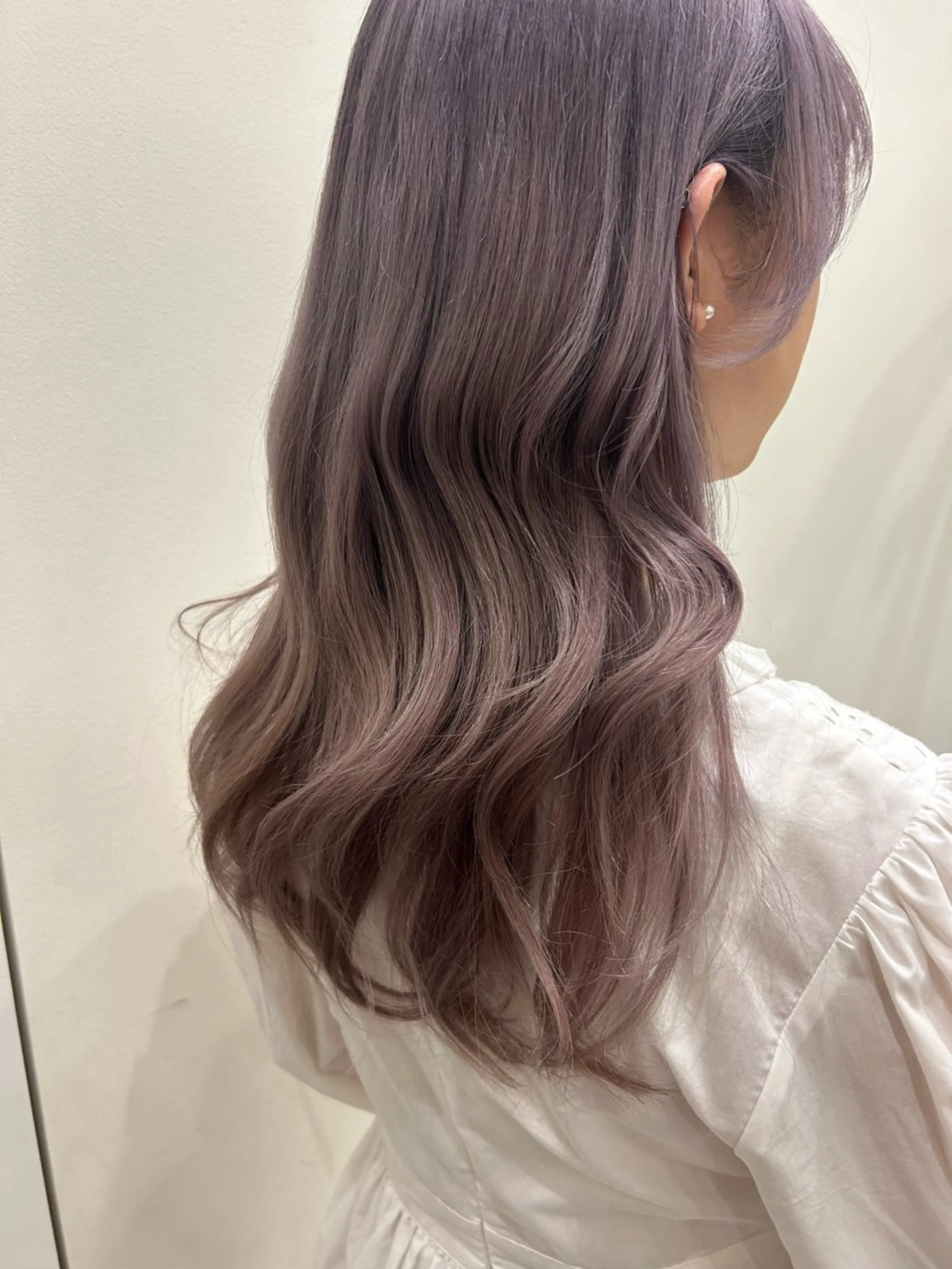 ロング カラー ヘアカラー トリートメント 💛🤍U too e’s 鎌倉🧸のヘアスタイル