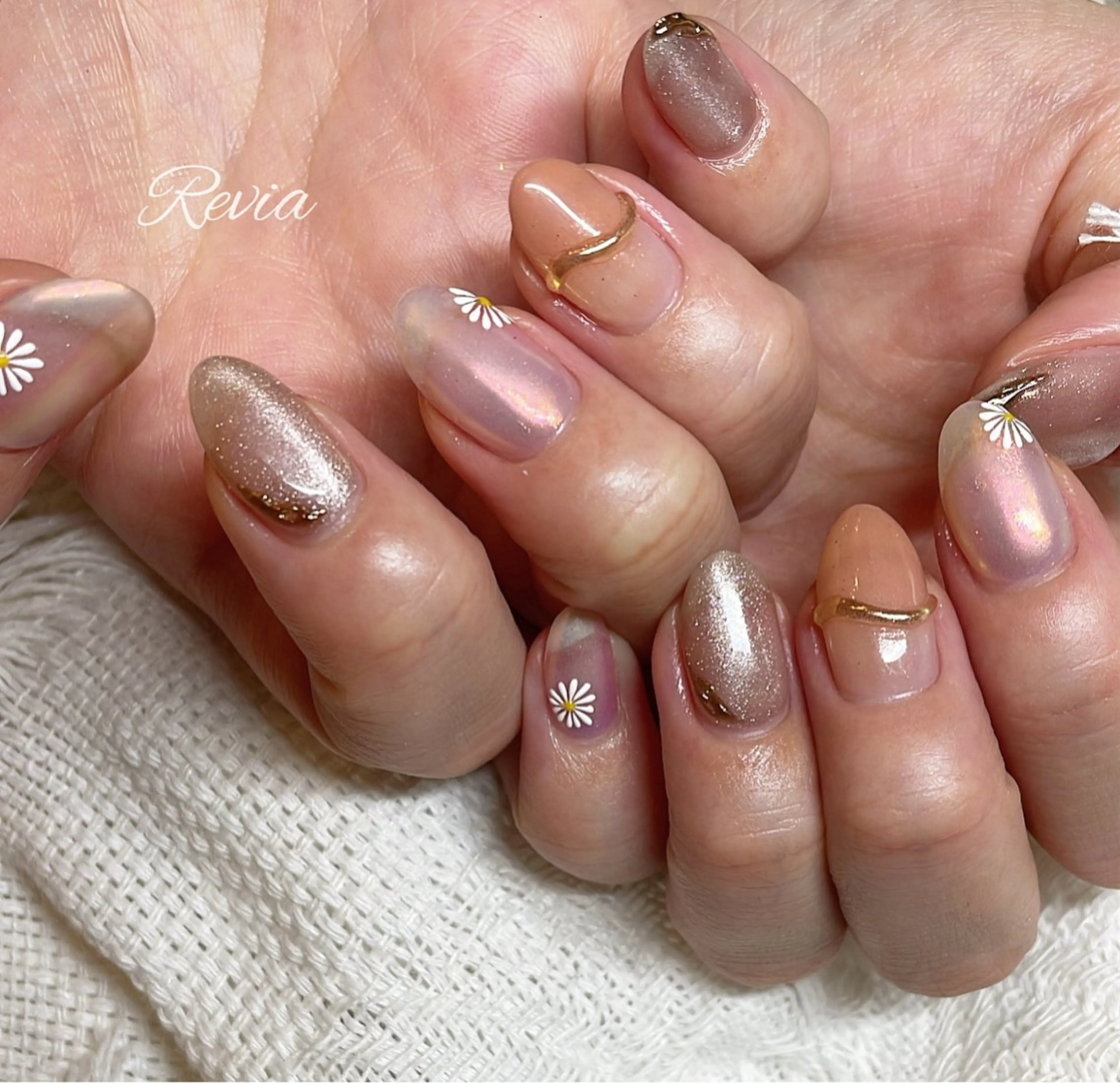 ネイル ハンドネイル revia所属・ERI Nailistのネイルデザイン