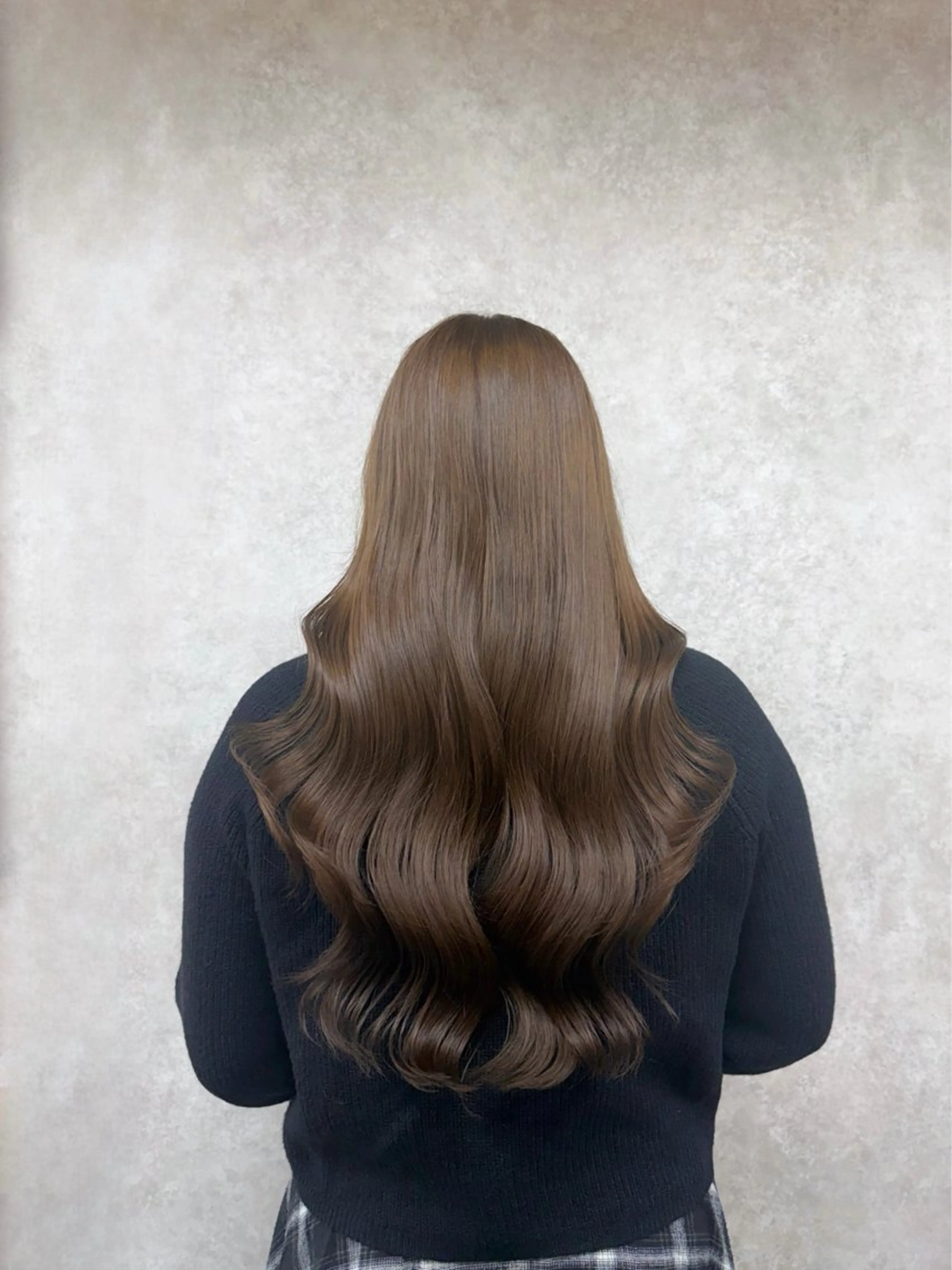 ロング カラー ベージュカラー ブリーチ ダブルカラー ブリーチなしカラー オリーブベージュ ヘアカラー トリートメント 村田梨乃/ minim hairのヘアスタイル