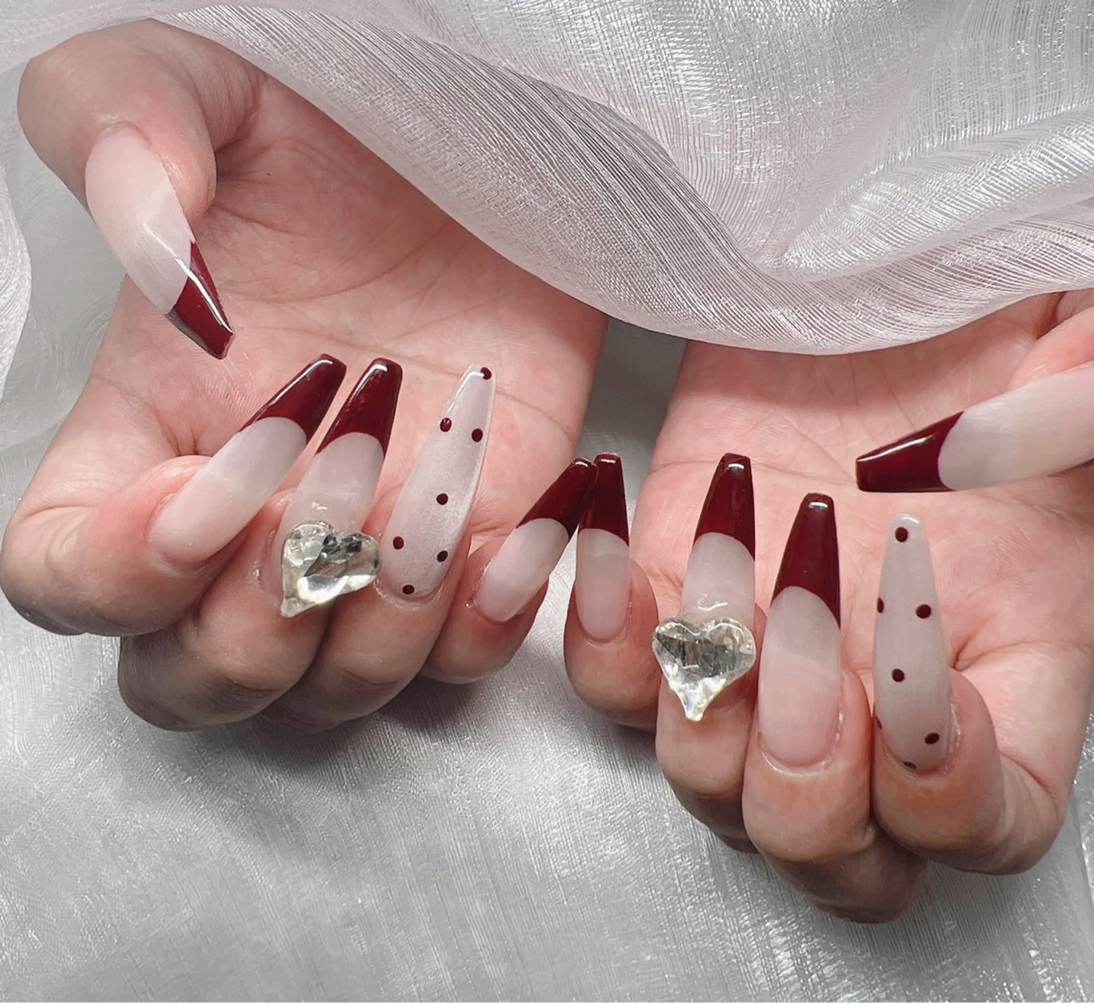 ネイル ハンドネイル Lee Nailsのネイルデザイン