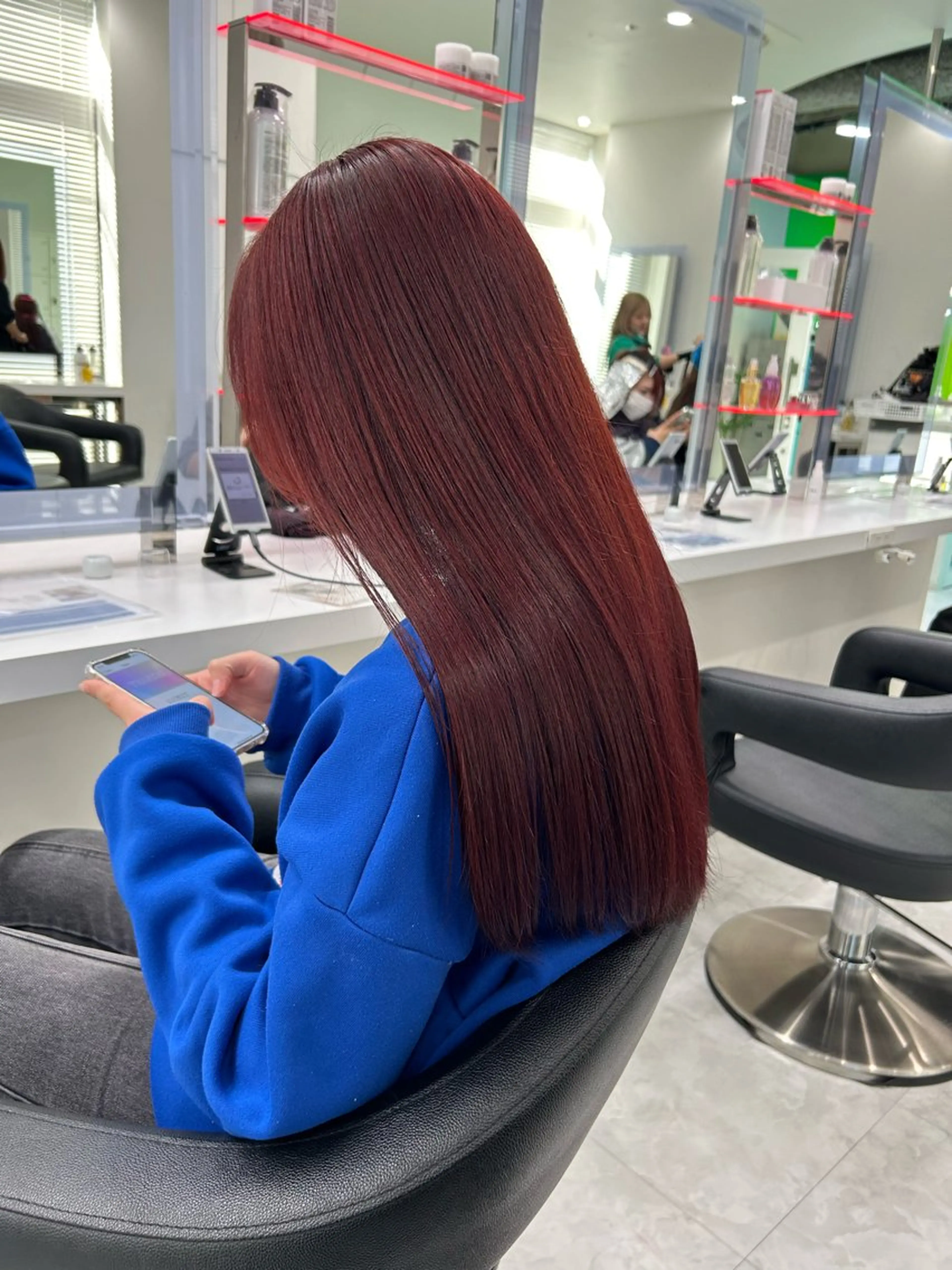 ロング カラー ブリーチ ボルドーカラー ブリーチなしカラー 韓流メンズカット パーマ/KOTAのヘアスタイル