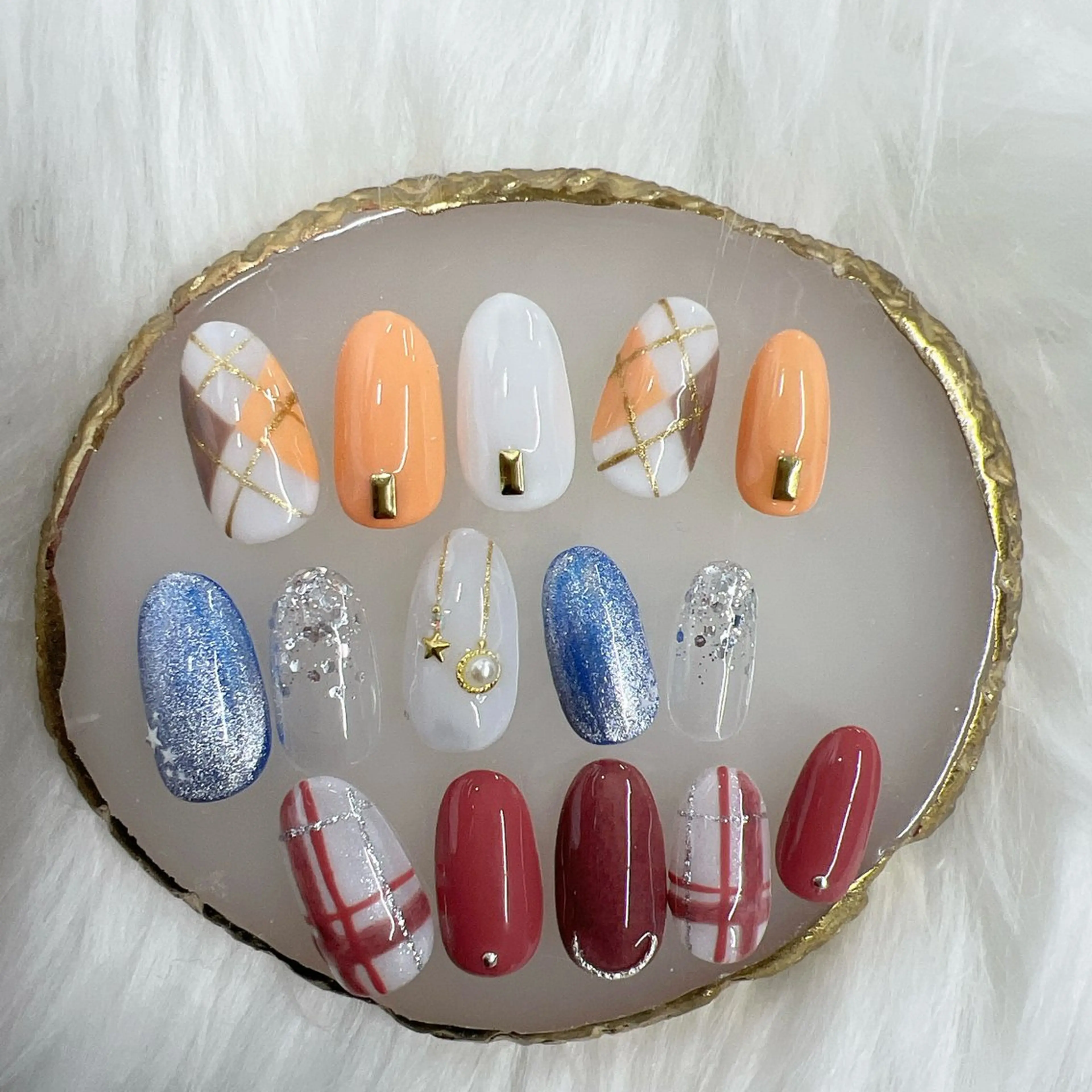 ネイル ハンドネイル Minion所属・北浦和minion YUKIのマツエク・マツパデザイン