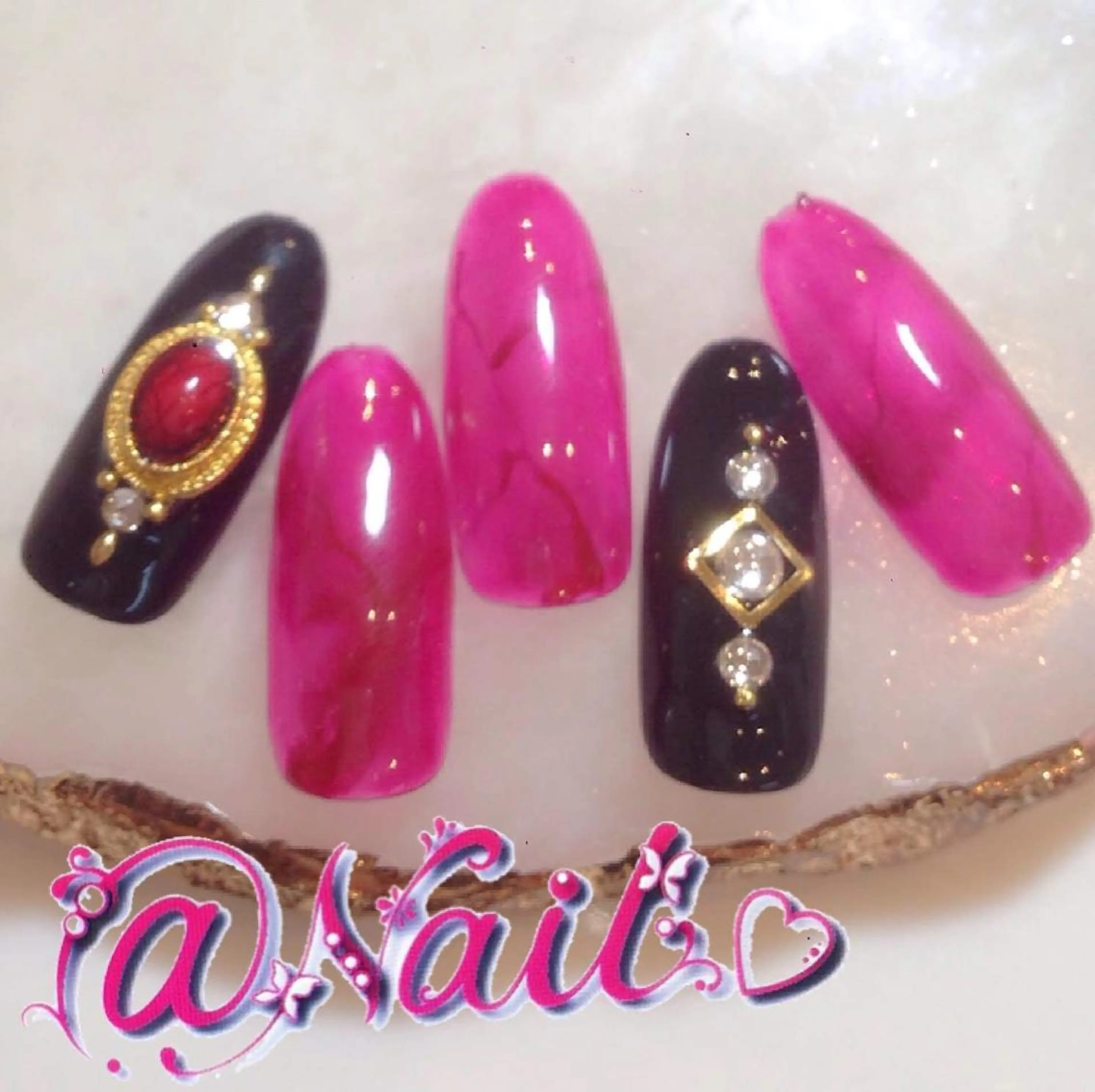 ネイル ネイルチップ 小尾 栞のネイルデザイン