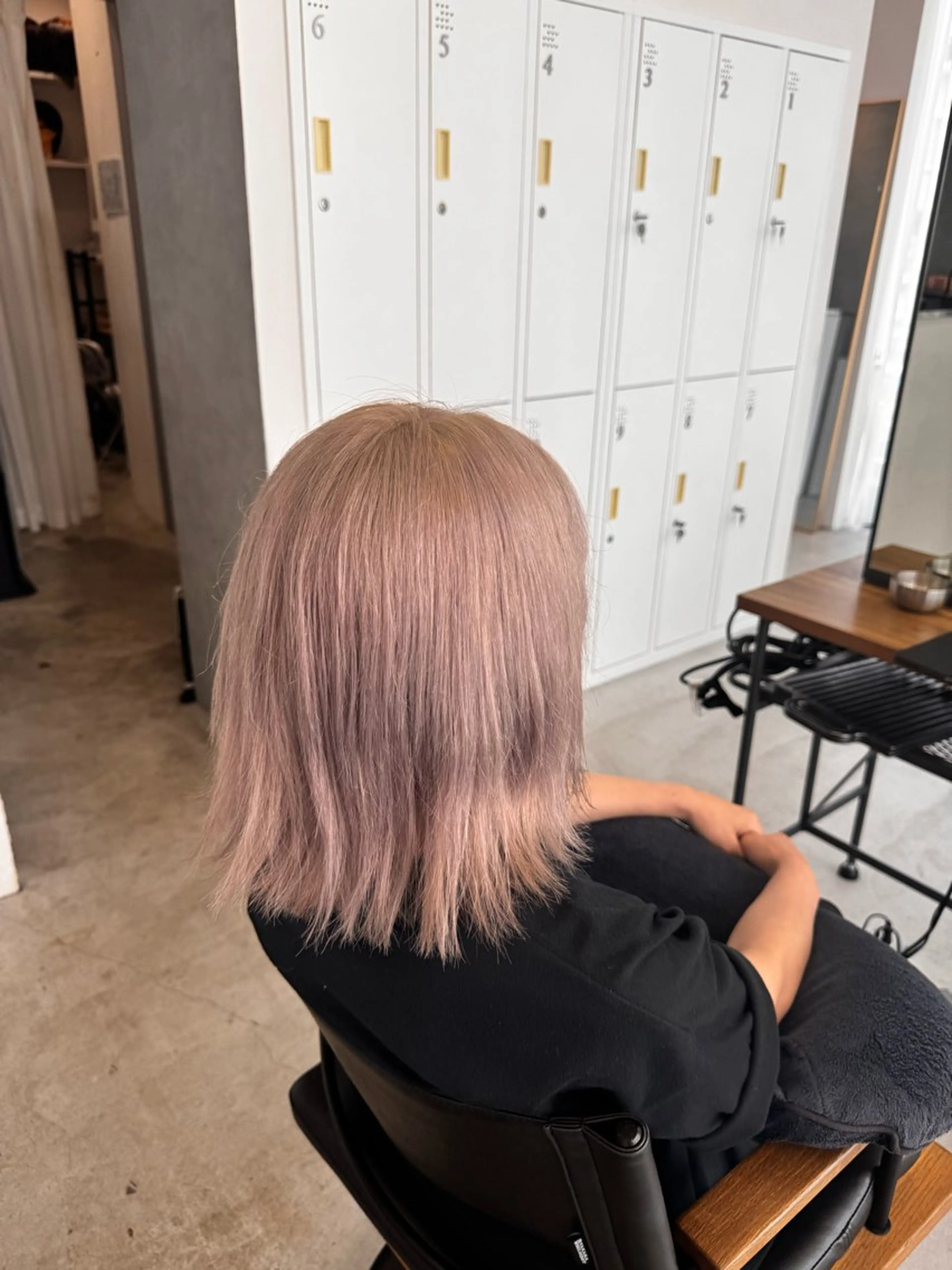 ミディアム カラー ヘアカラー 山田 はるむのヘアスタイル