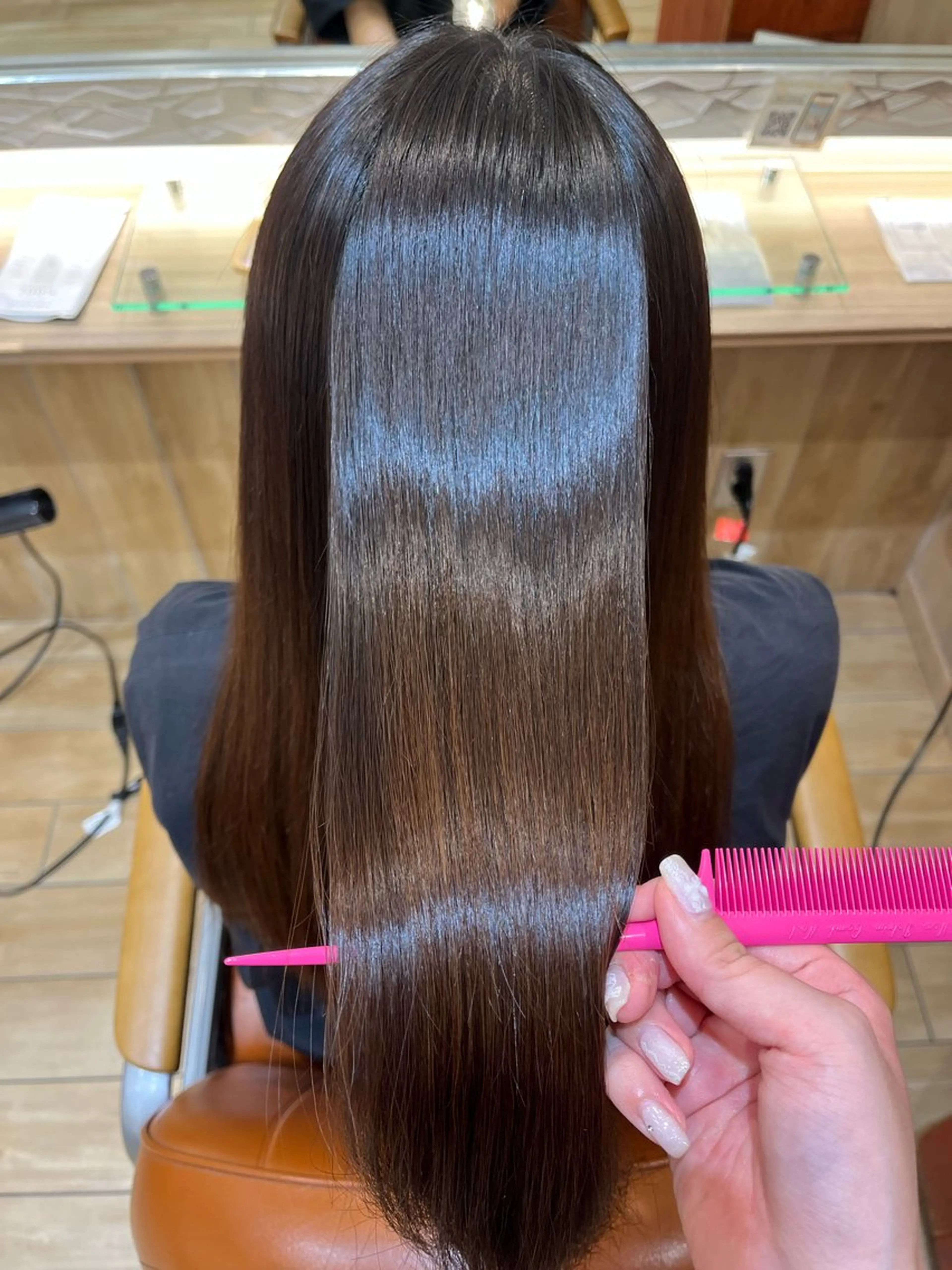 ロング トリートメント 縮毛矯正 新宿 谷合 玲花のヘアスタイル