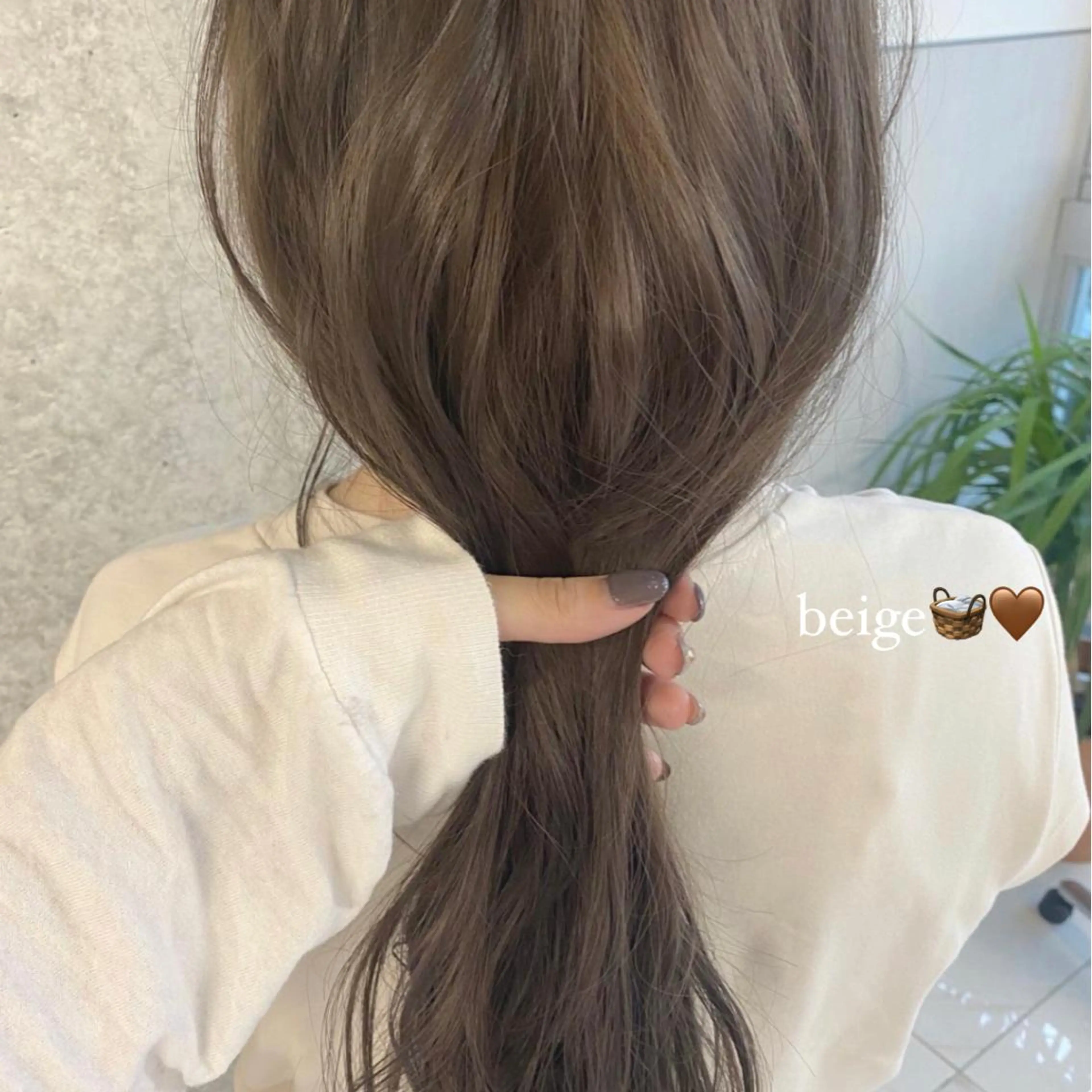 ロング カラー ベージュカラー ブリーチ 透明感カラー ブリーチなしカラー カット ヘアカラー トリートメント ナツミ/透明感カラー /酸性ストレートのヘアスタイル