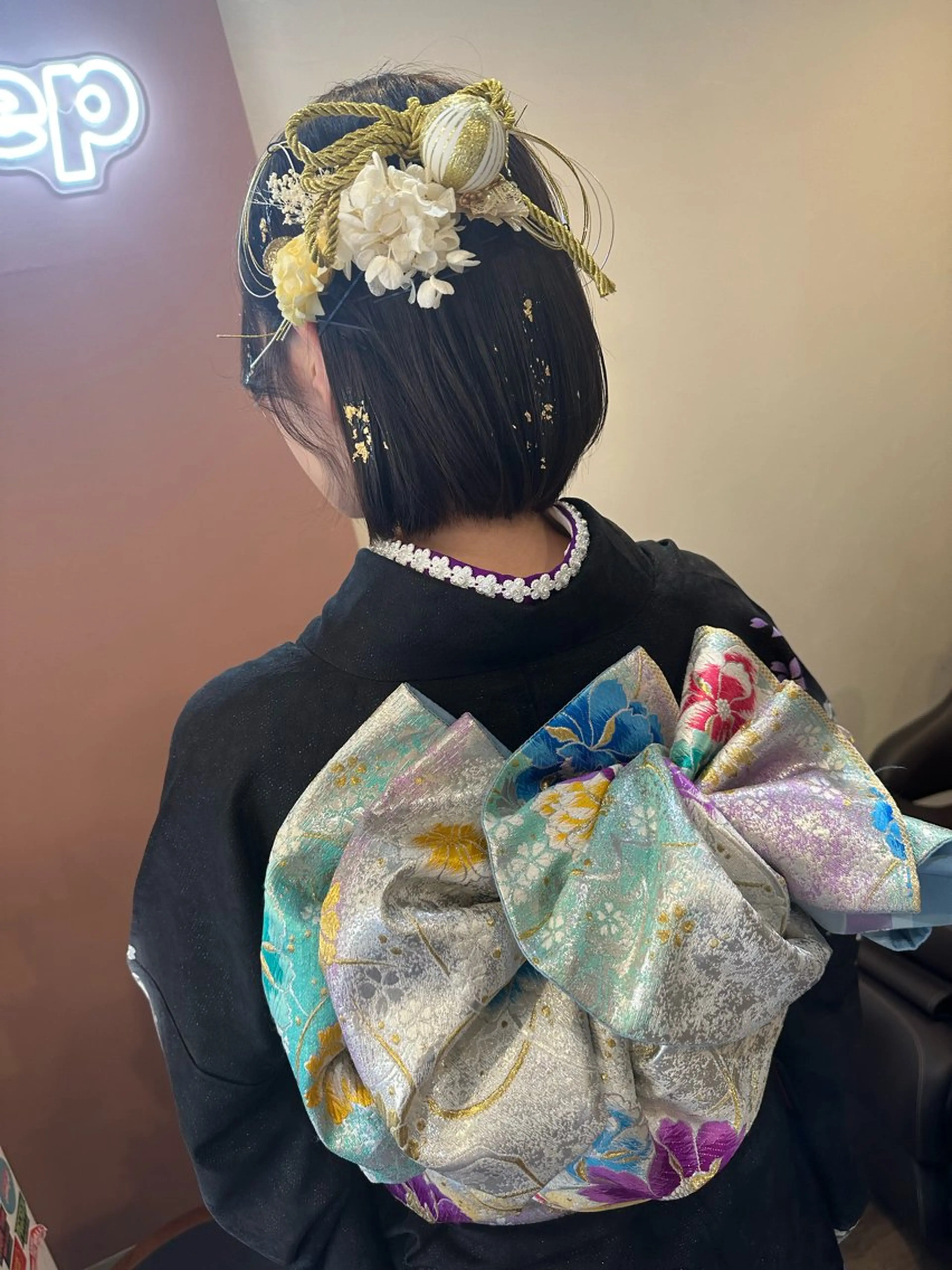 ショート ヘアアレンジ ボブ 髪飾り ヘアセット pep所属・pep natsumiのヘアスタイル