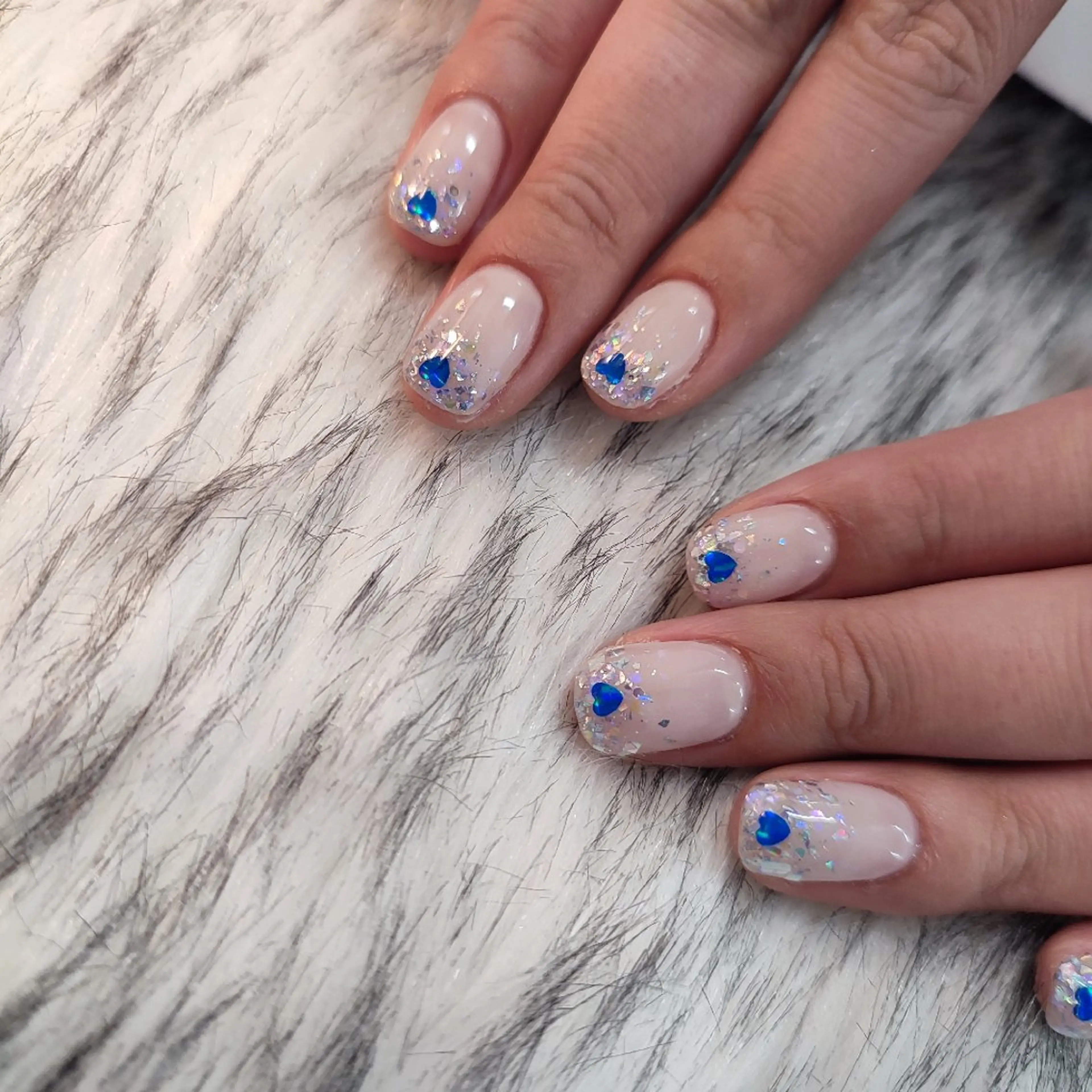 ネイル ハンドネイル RUNWAY 　　の眉毛・アイブロウイメージ