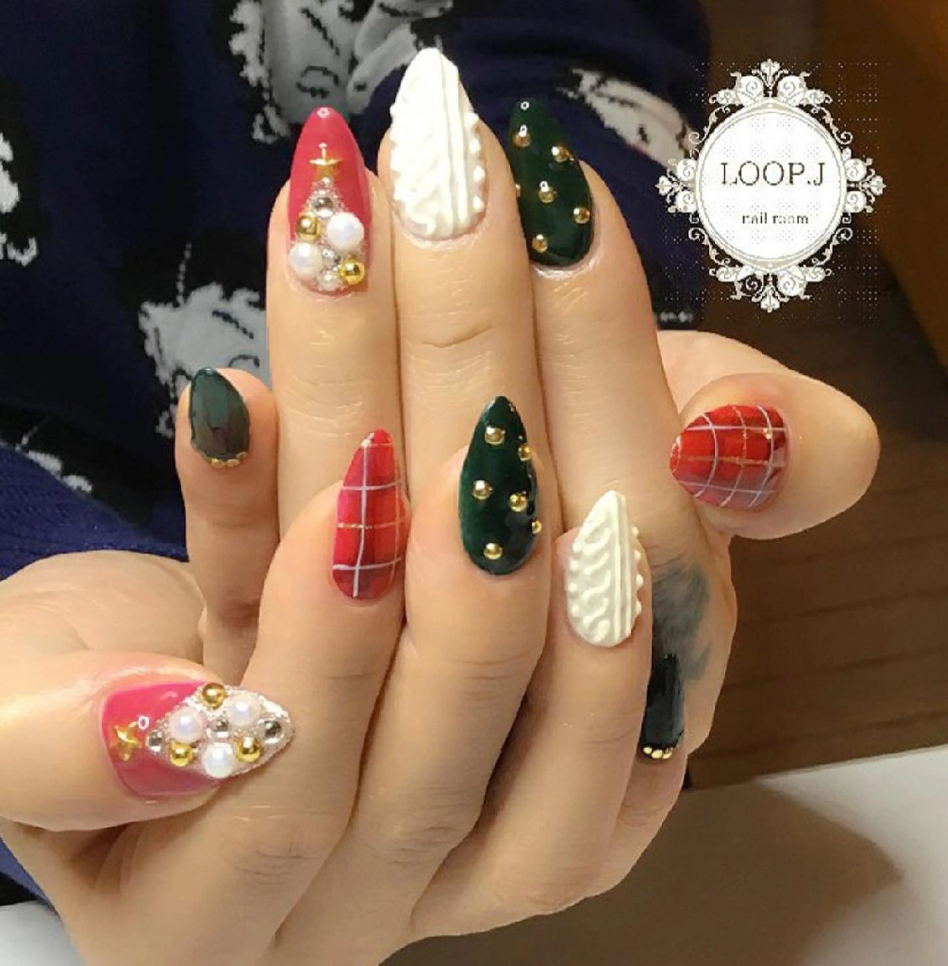 ネイル おおくぼ めぐみのネイルデザイン