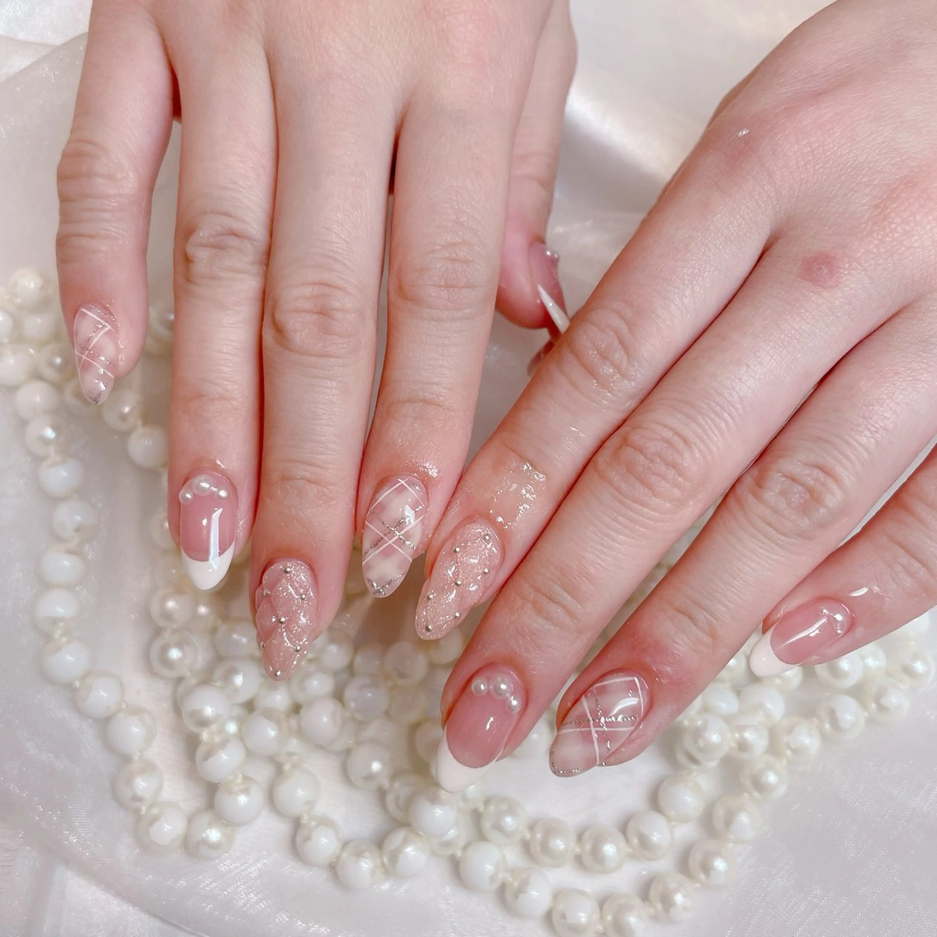 ネイル Raviy イオンモール成田店所属・菅谷 百花のネイルデザイン