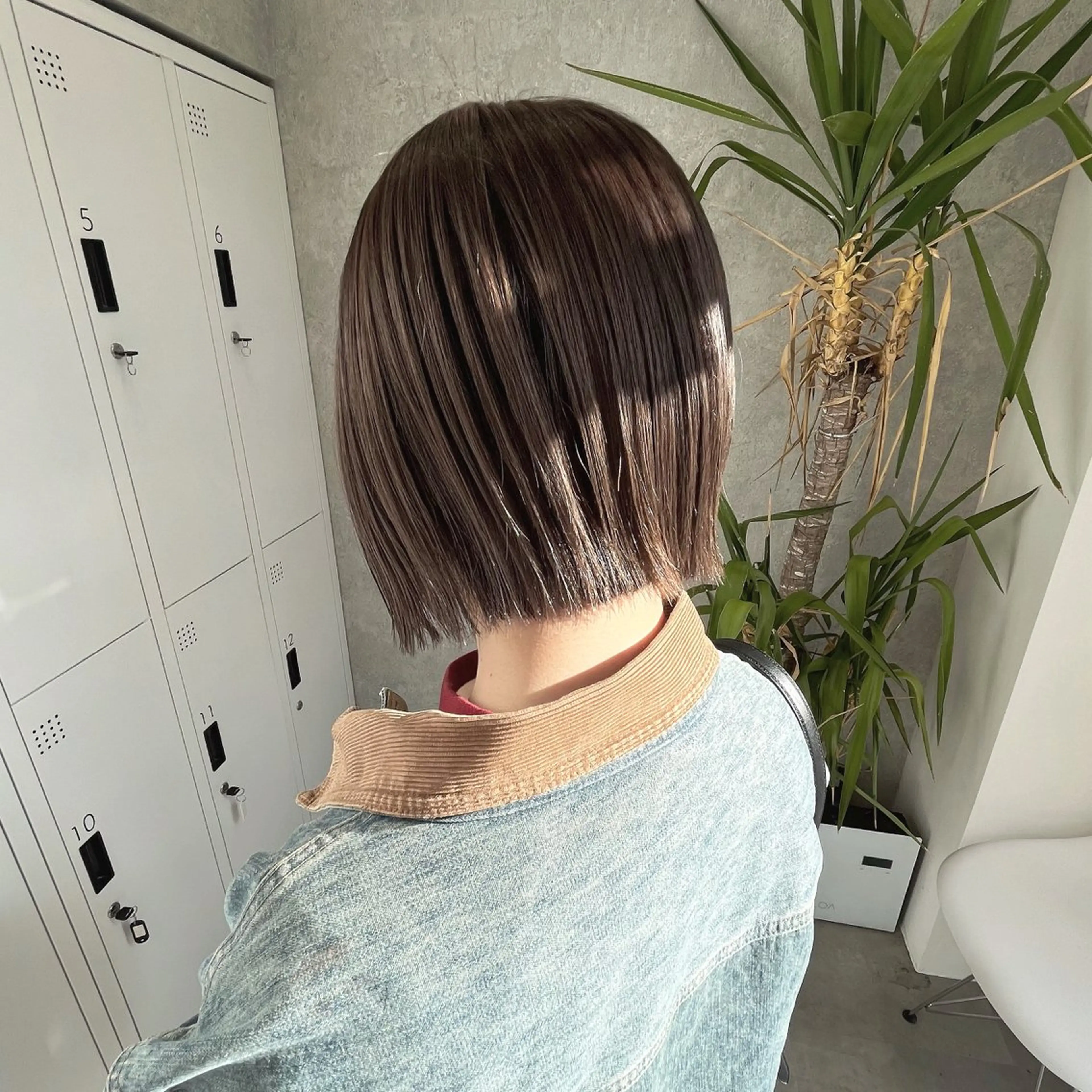 カット+艶カラーの写真