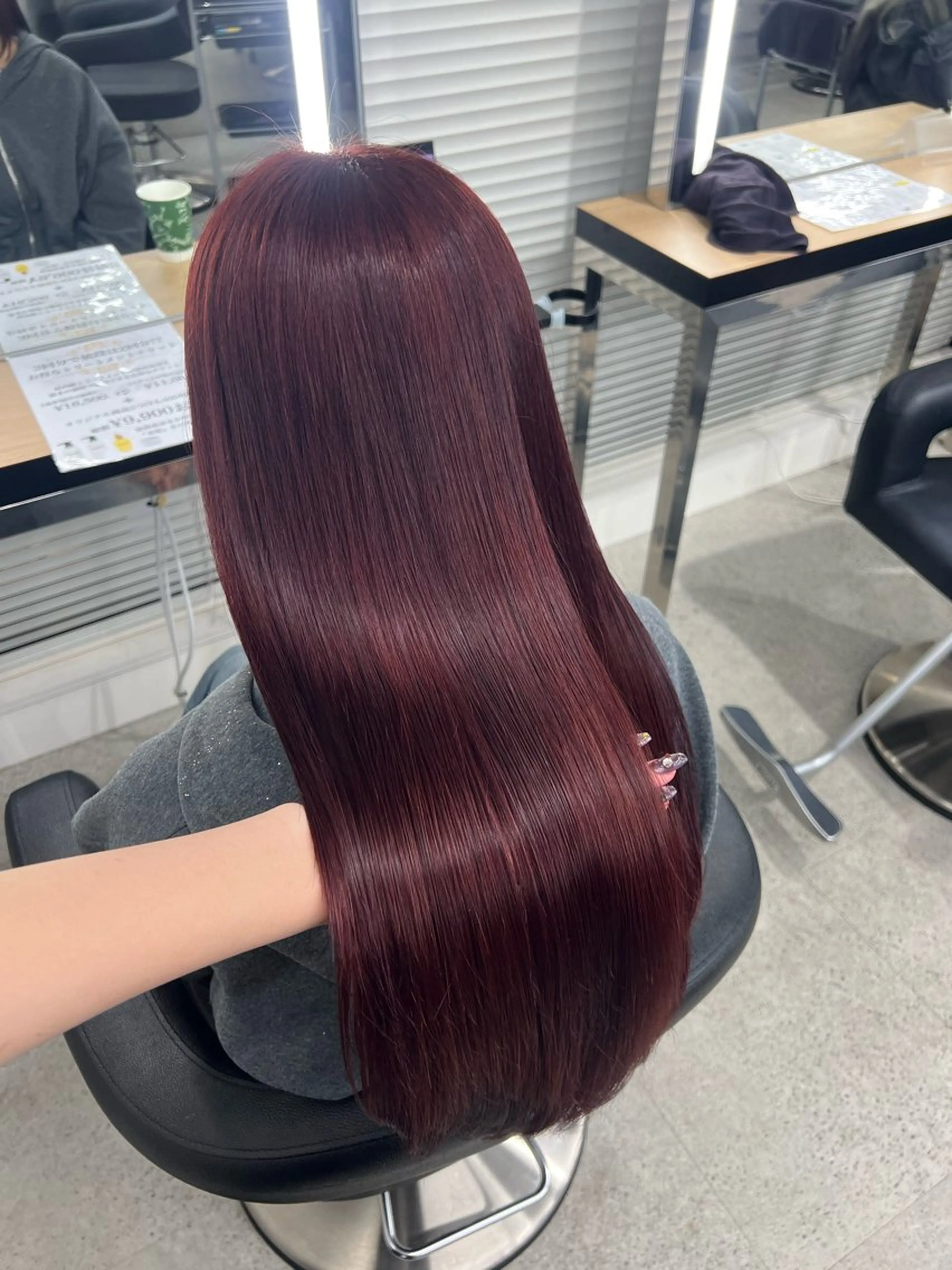 ロング カラー ブリーチ 髪質改善 トリートメント ヘアカラー 💗愛され暖色💗 ピンク/レッド💗のヘアスタイル