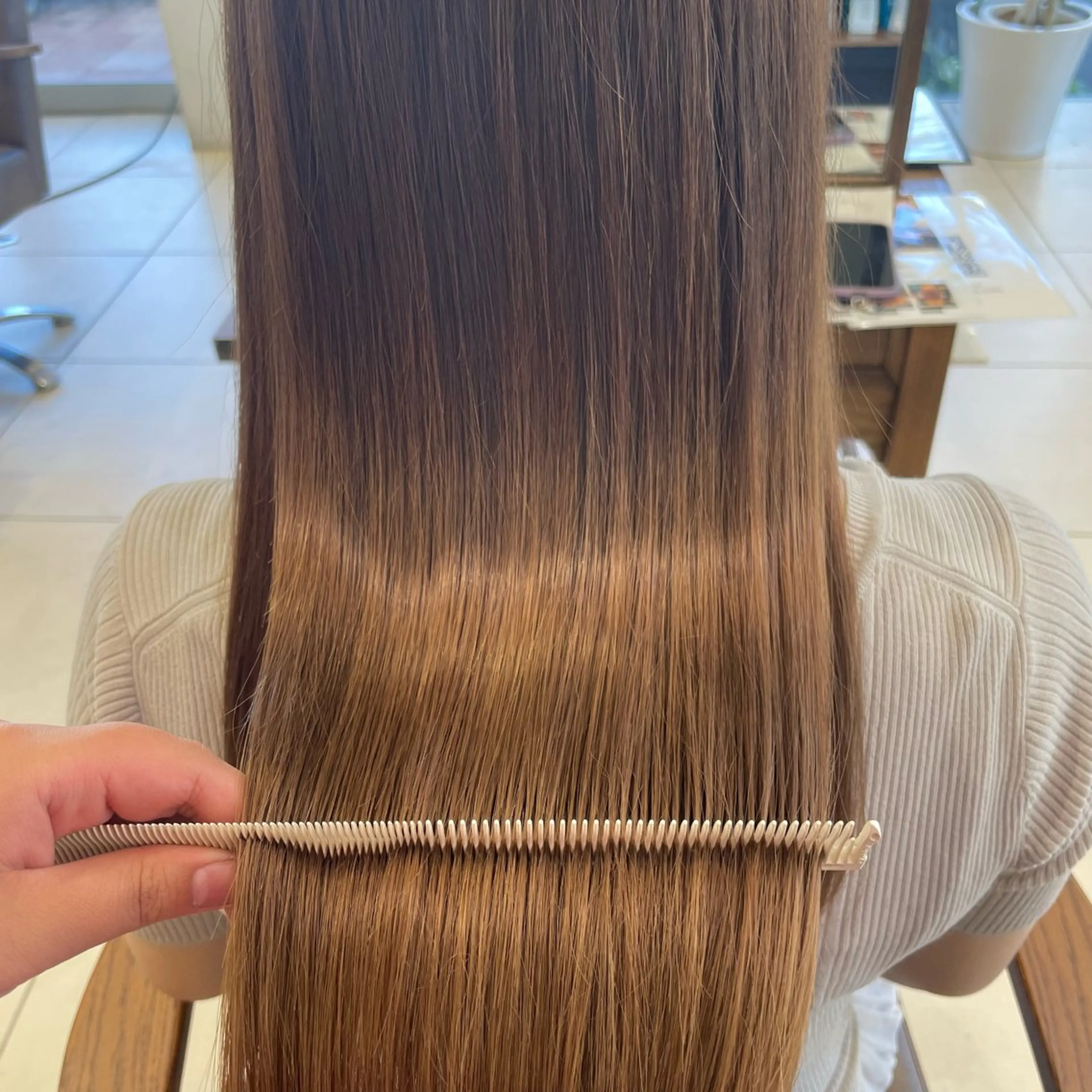 ロング カラー ハイトーン×デザイン 🪽🫧HIKARIのヘアスタイル