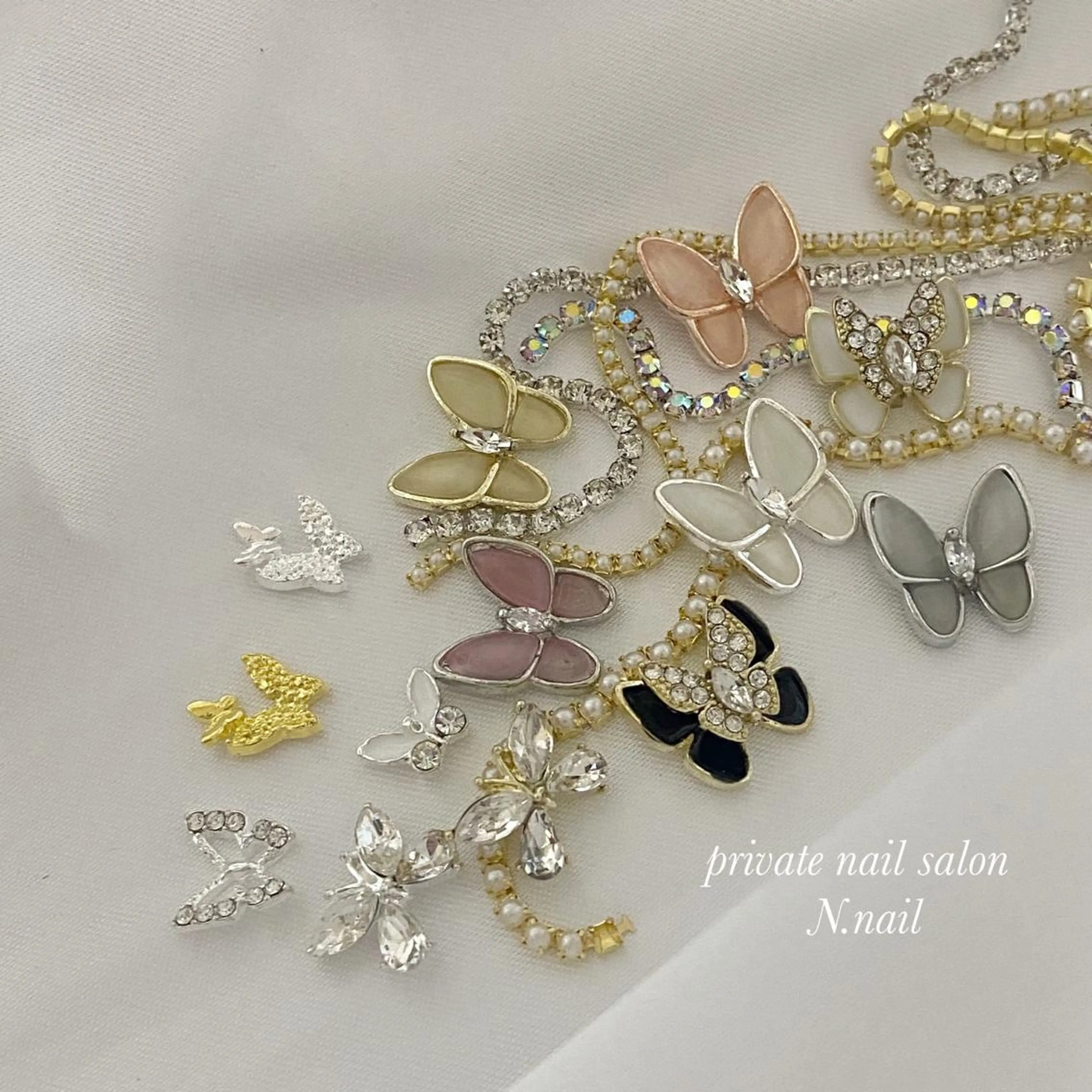 ネイル アートネイル N. 【エヌドット】のネイルデザイン