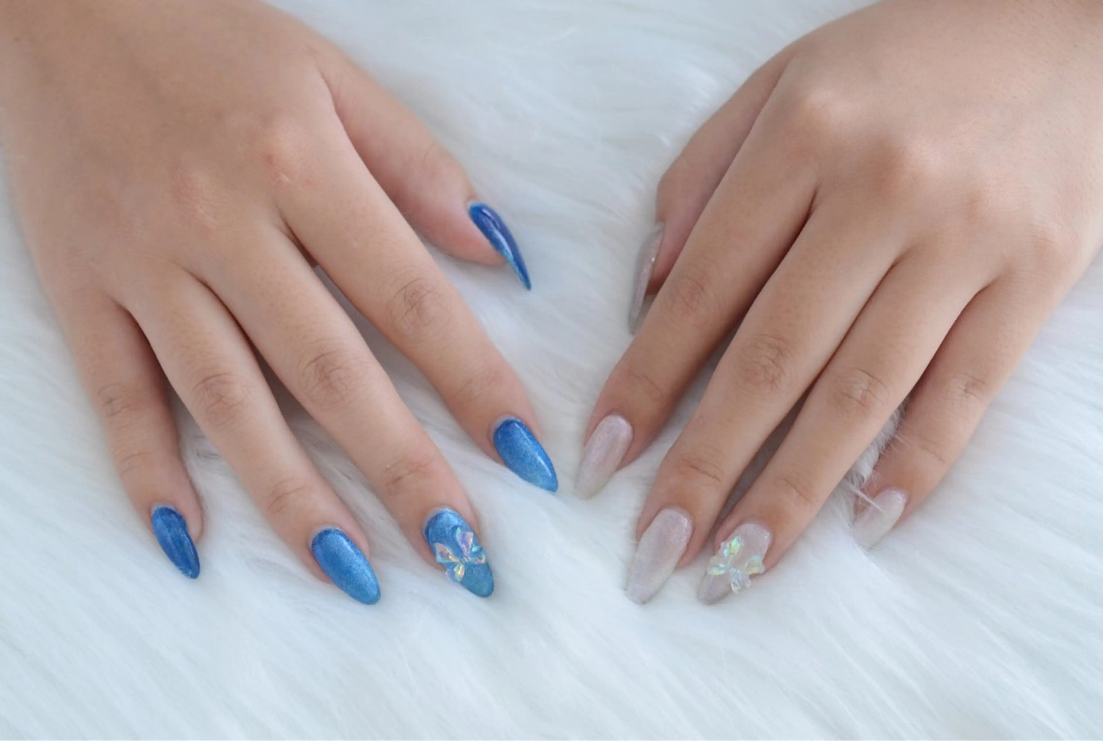 ネイル ブルー マグネットネイル シルバー ハンドネイル Nail Salon Lindaのネイルデザイン