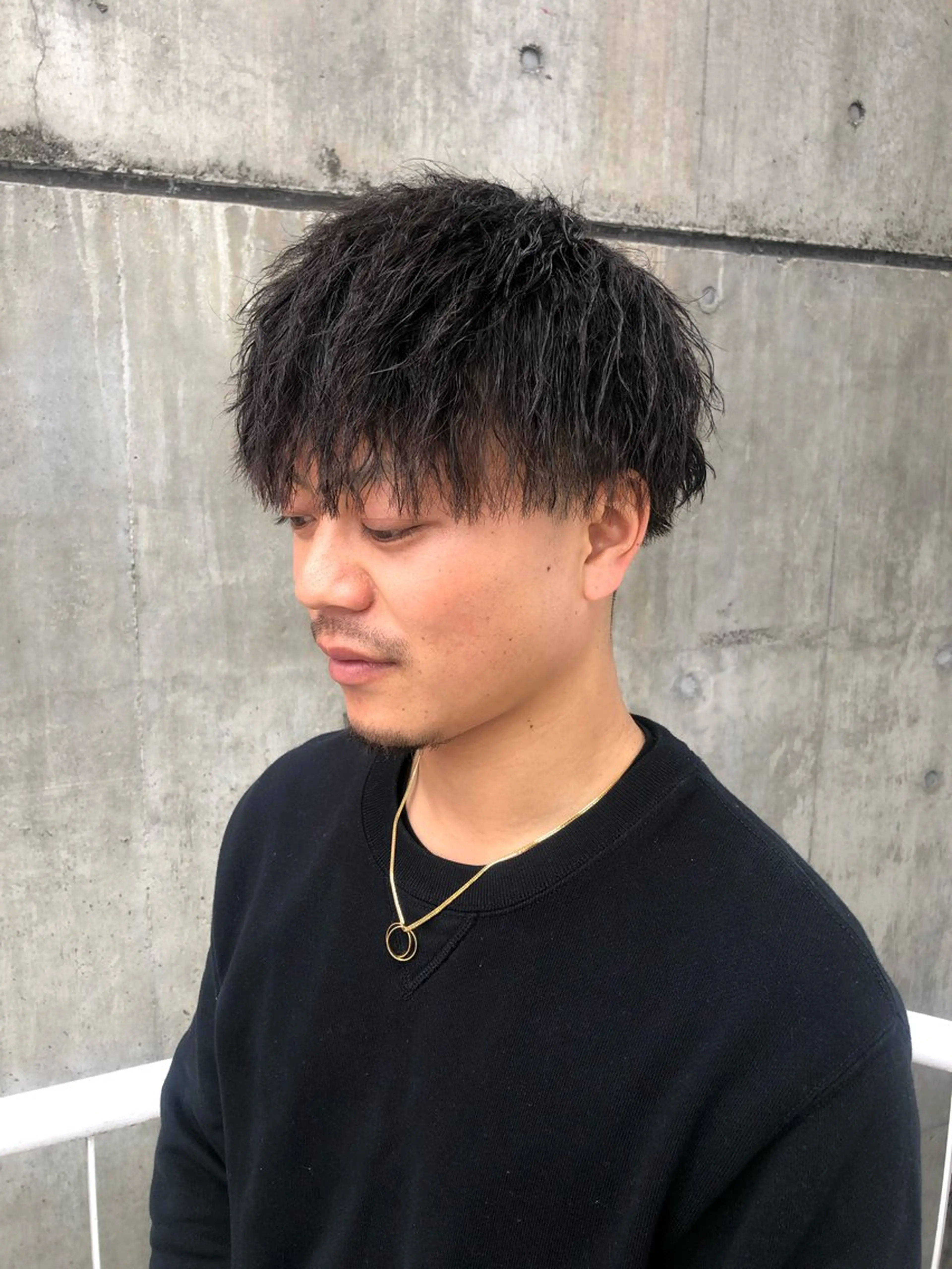 パーマ メンズ メンズパーマ メンズツイストパーマ ツイストパーマ 🔥メンズ圧倒的人気 ROOOMEN松田隆のヘアスタイル