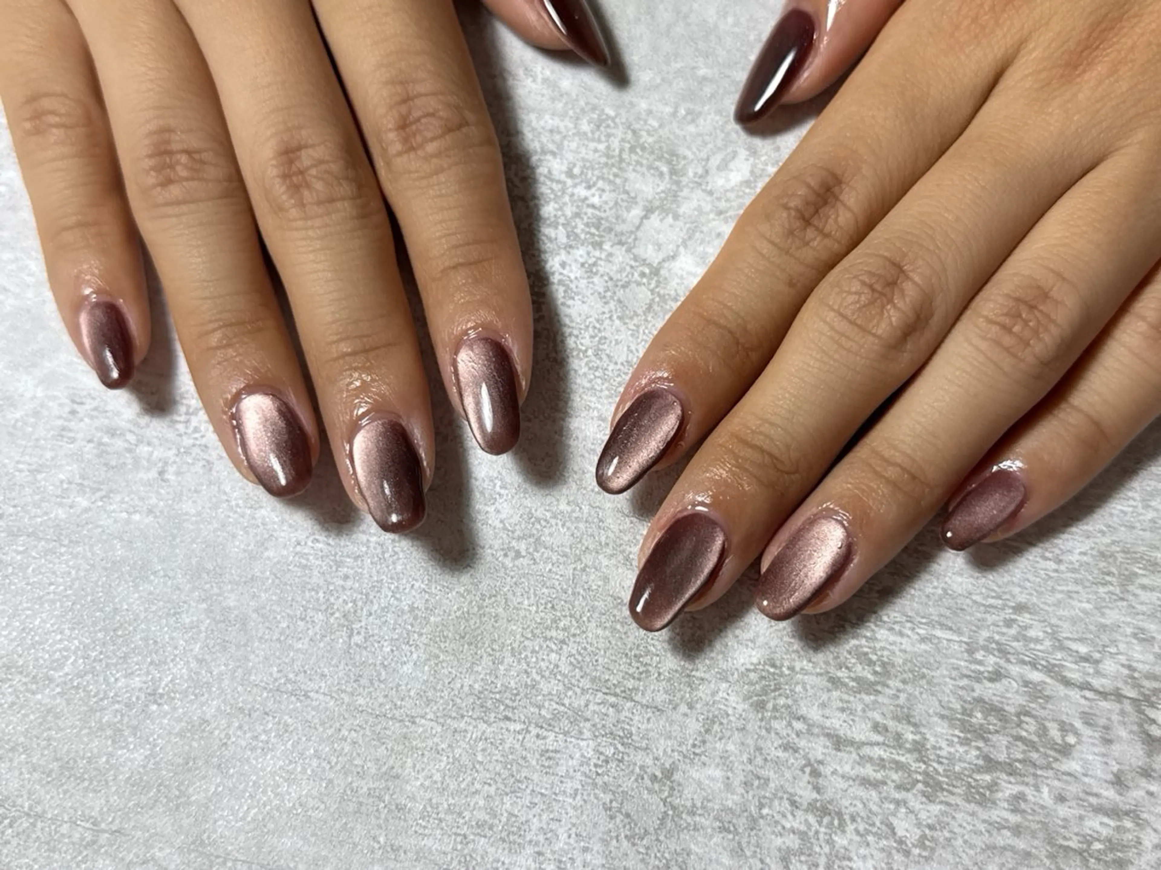 ネイル オーロラネイル ブラウン フットネイル フレンチネイル ジェルネイル ハンドネイル Mogu nail 二子玉川のネイルデザイン