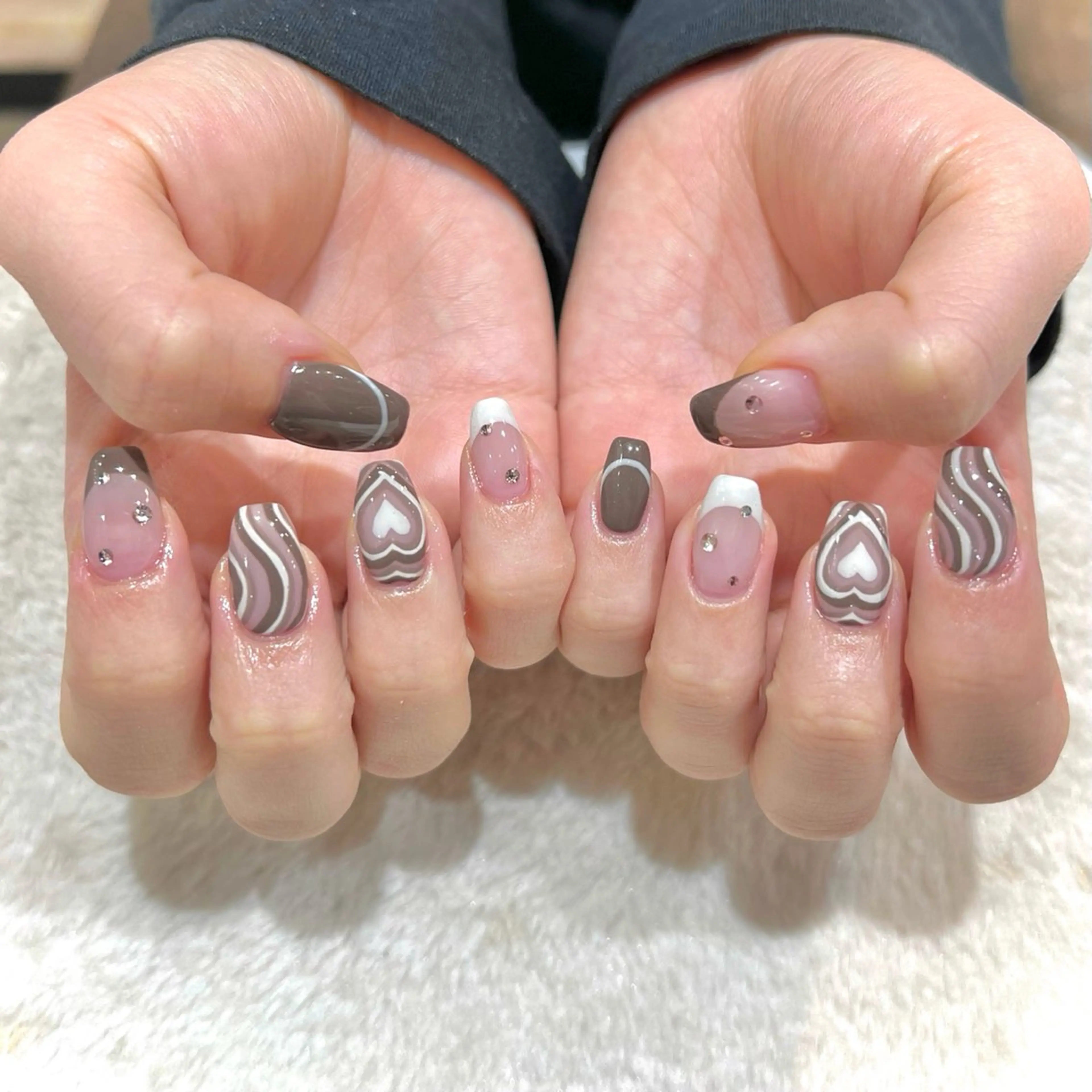 ネイル noir（ﾉｱｰﾙ） 豊田・岡崎￤airiのネイルデザイン