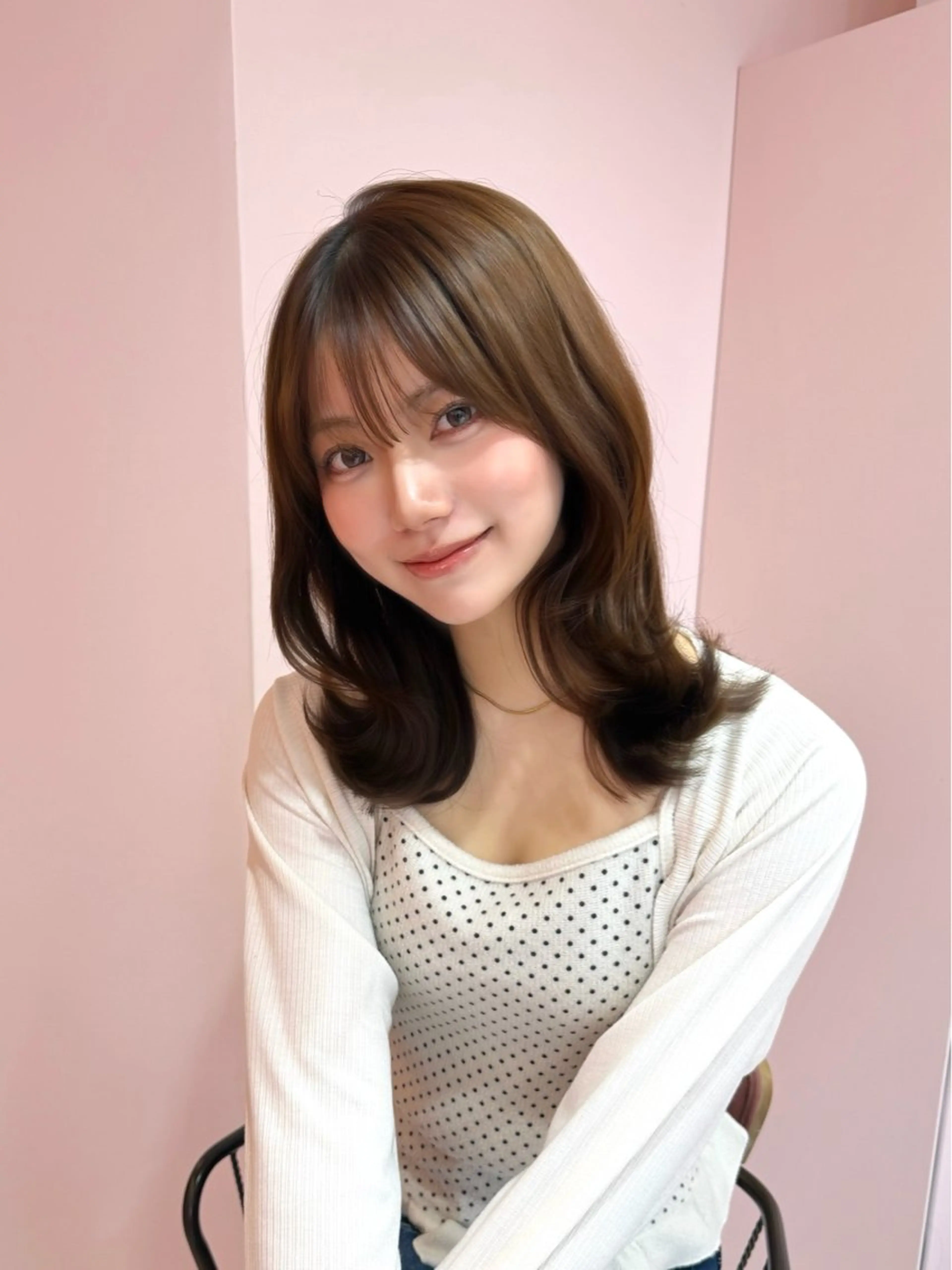 ミディアム チョコレートブラウン くびれヘア 韓国風ヘア 盛れるトレンド hair♡Ayakaのヘアスタイル