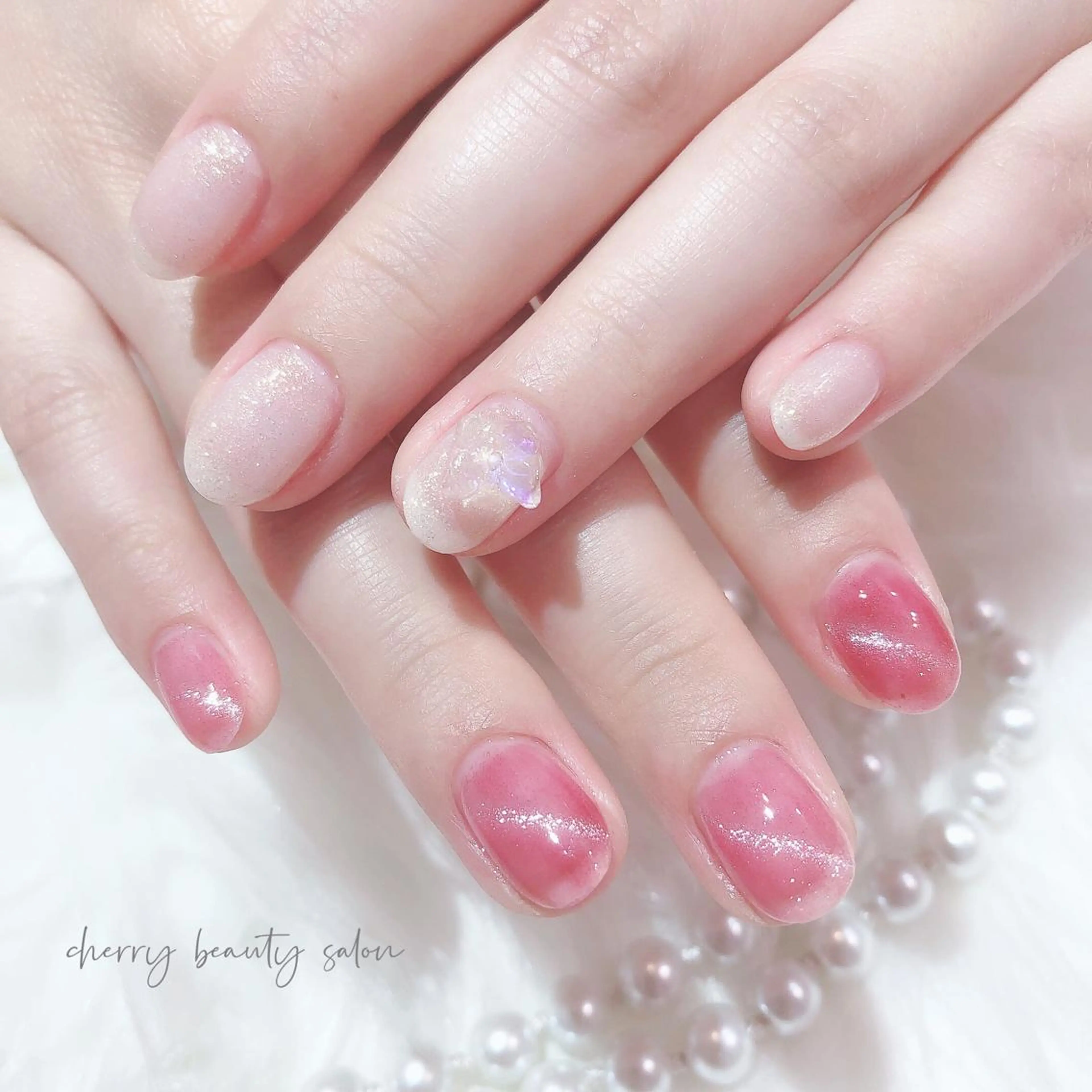 ショート ネイル SAKURA 🍒のネイルデザイン