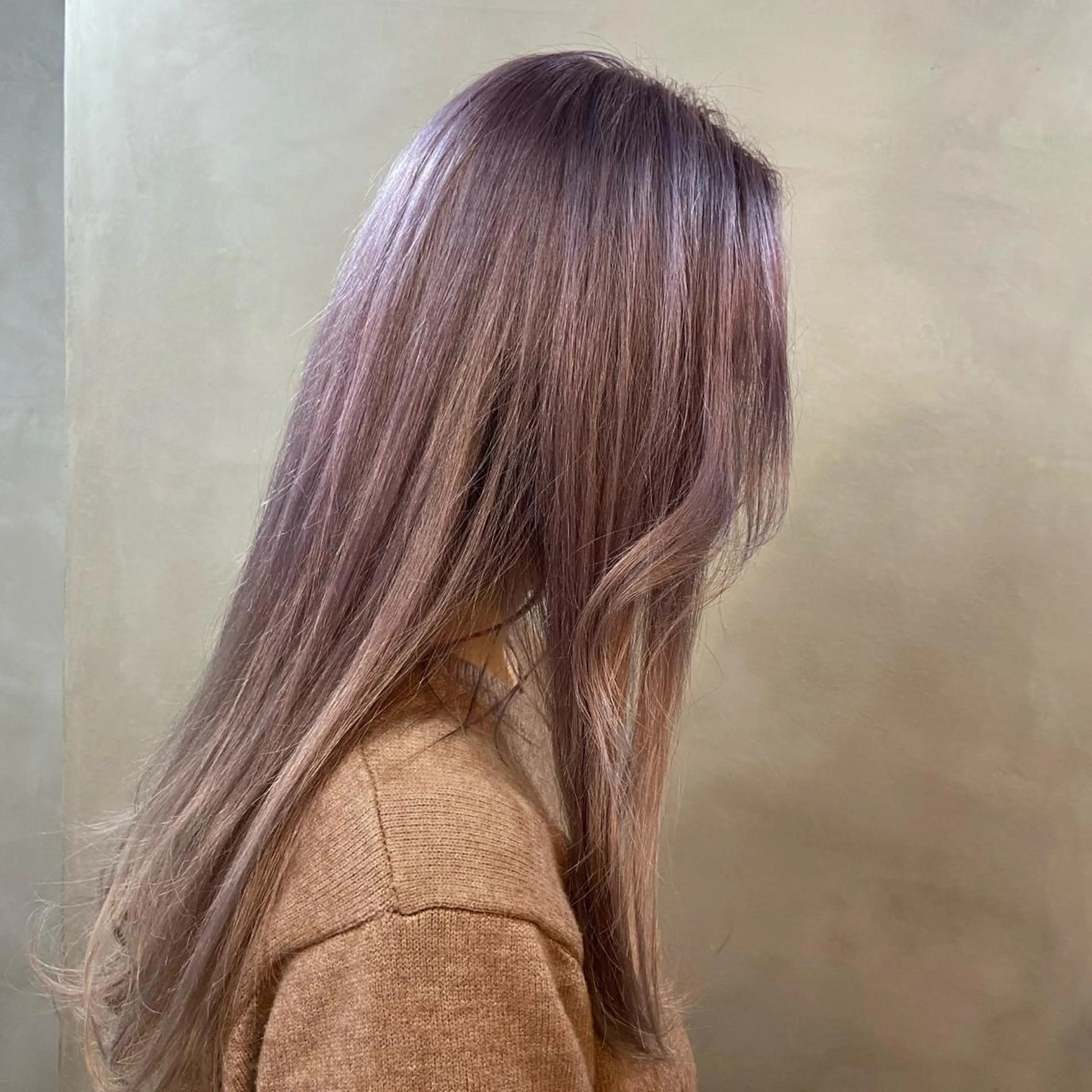 ロング ヘアカラー yuna/ボブカット /ハイトーンカラーのヘアスタイル