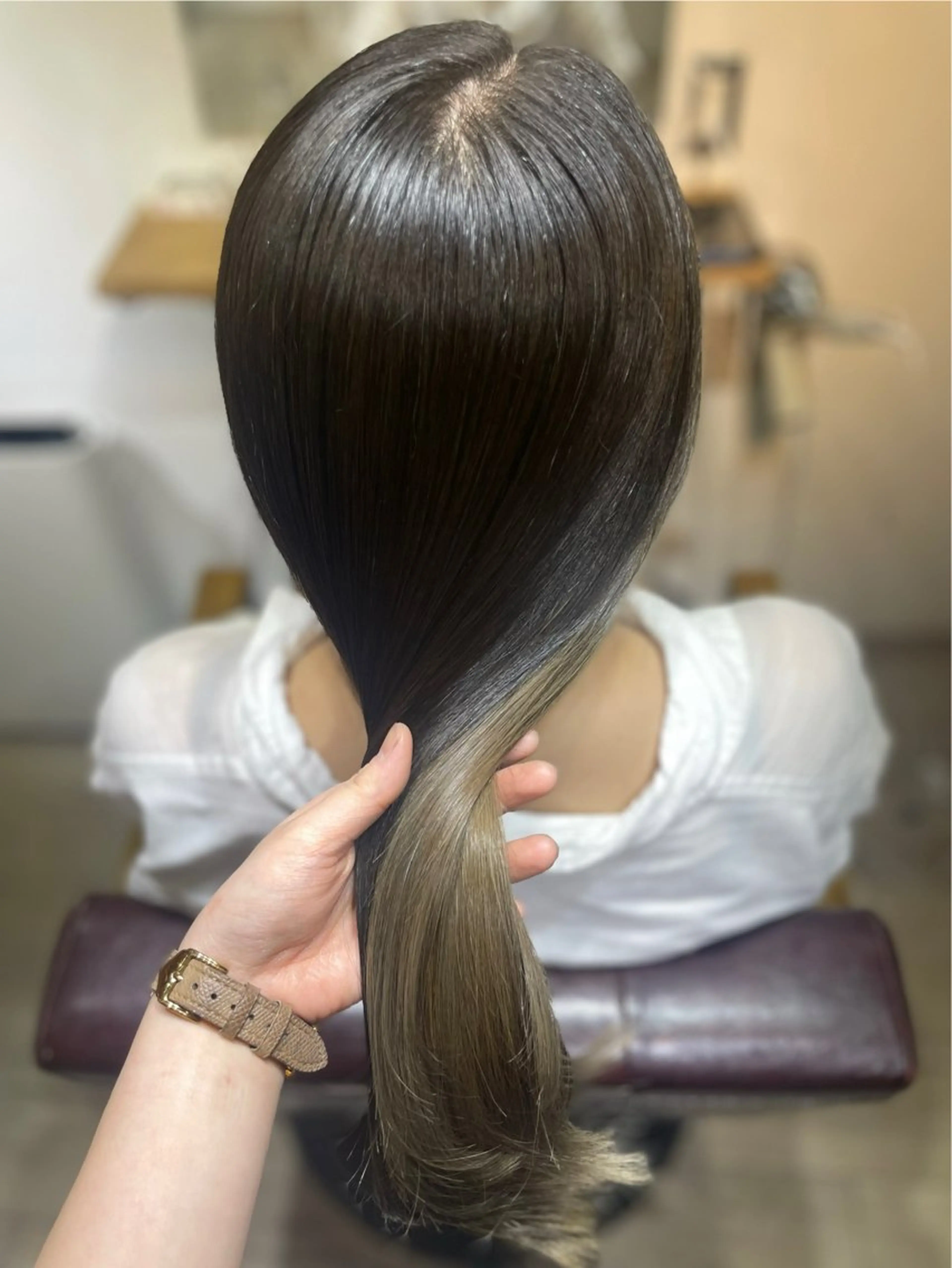 ロング 星野 茉由のヘアスタイル