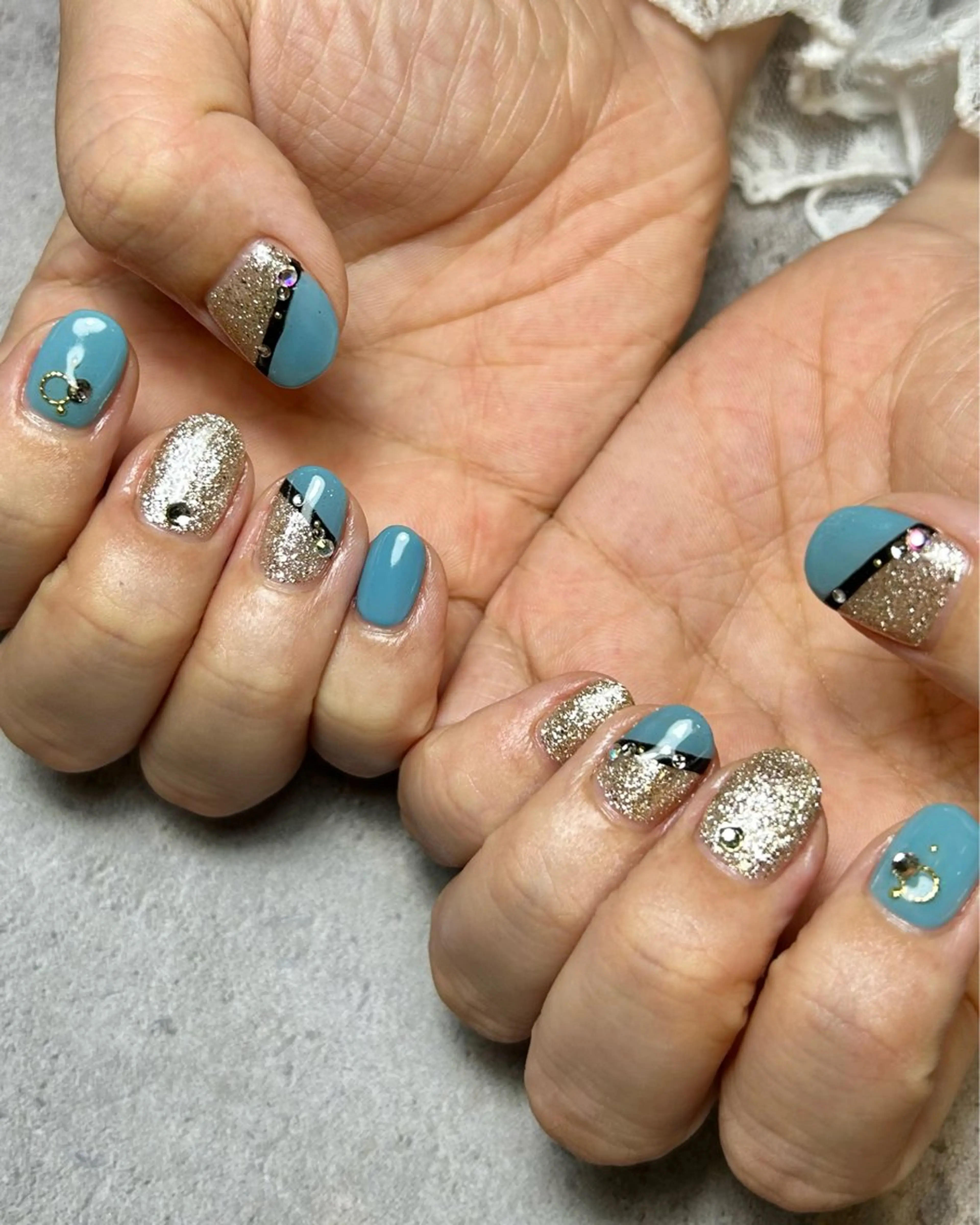 ネイル ブルー 持ち込み ハンドネイル Reflection marikoのネイルデザイン