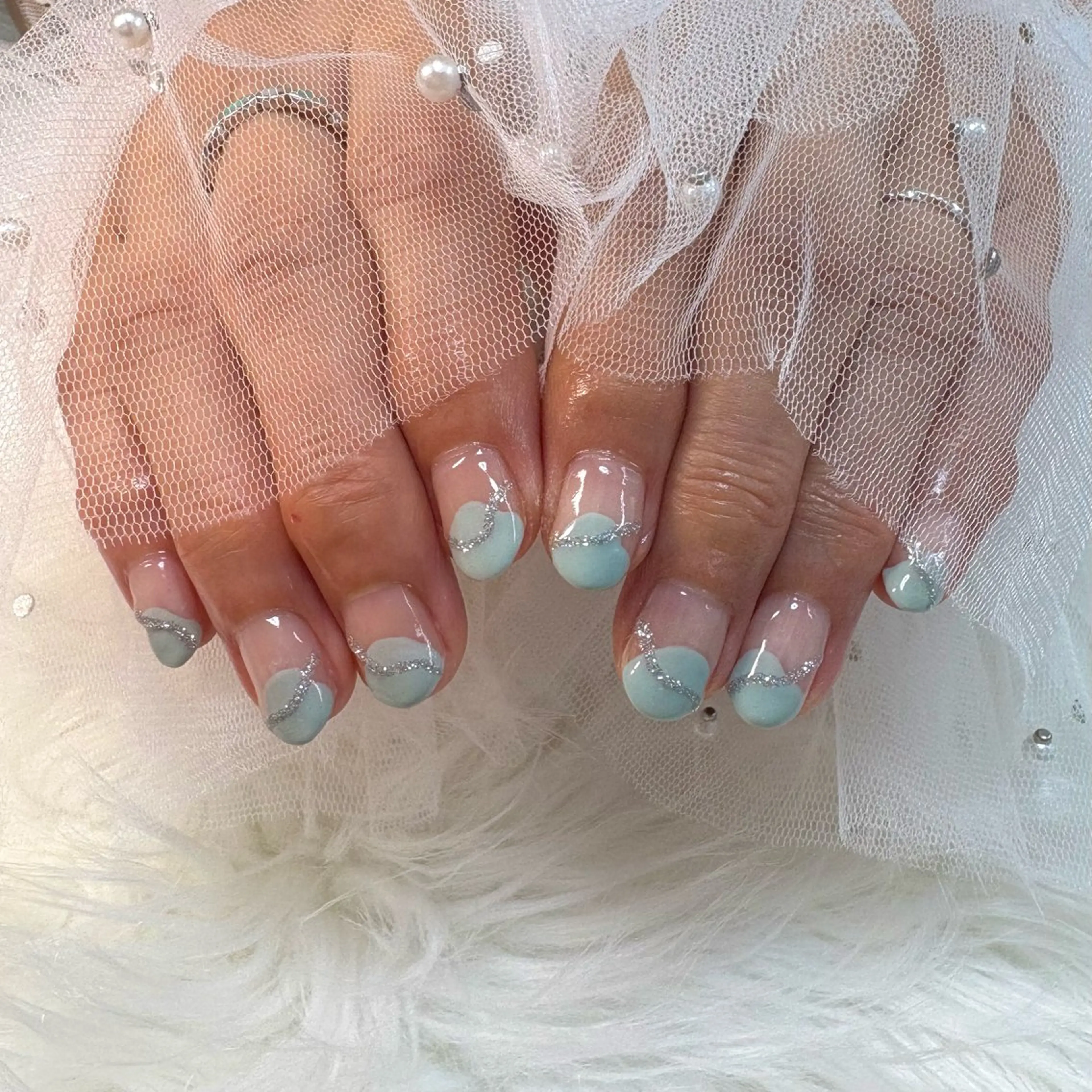 ネイル ラメ(グリッター) ニュアンスネイル ハンドネイル SHINE nail salonのネイルデザイン