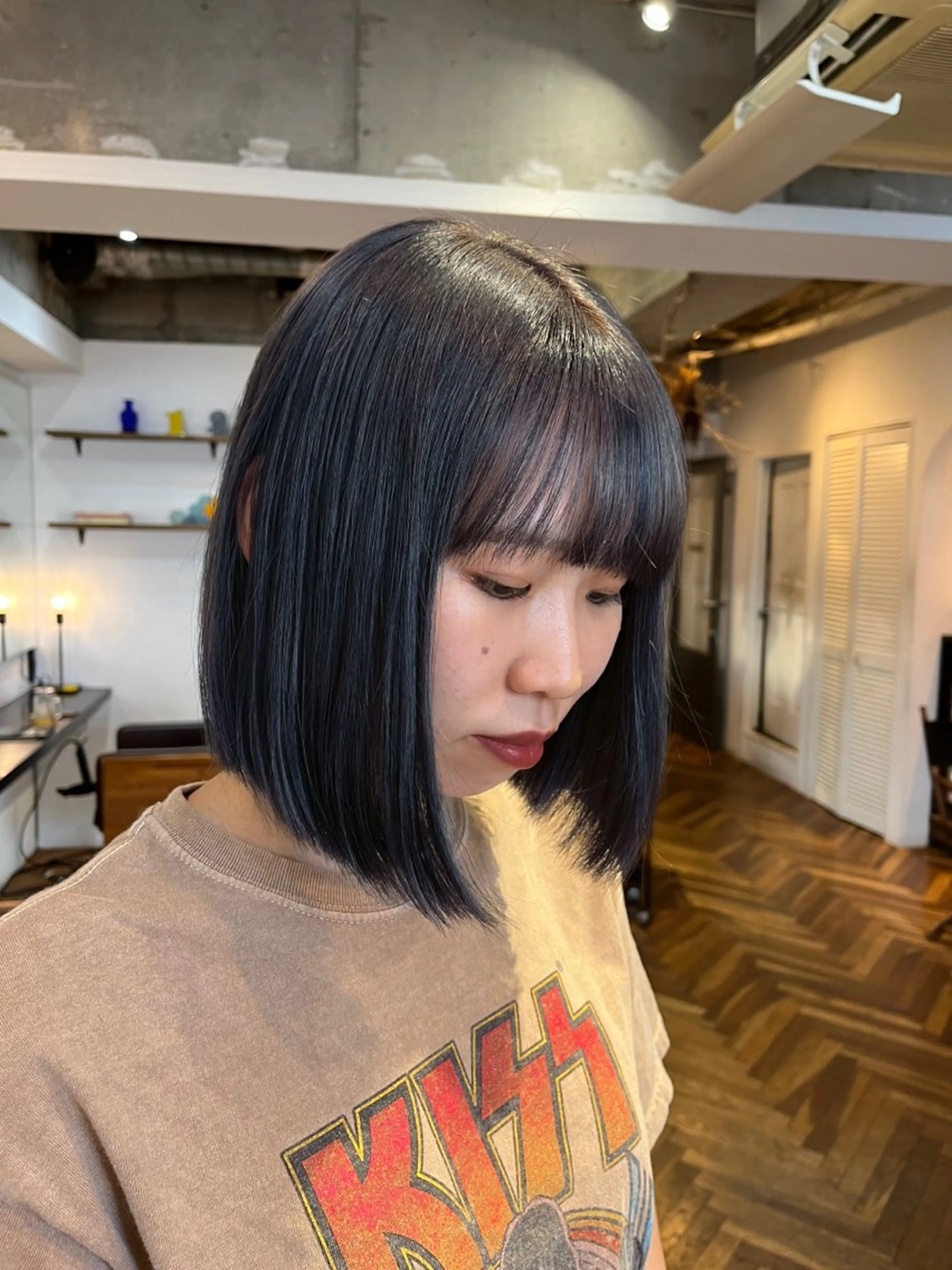 ミディアム カラー HOMIE TOKYO所属・sora / 渋谷 / ハイトーンのヘアスタイル