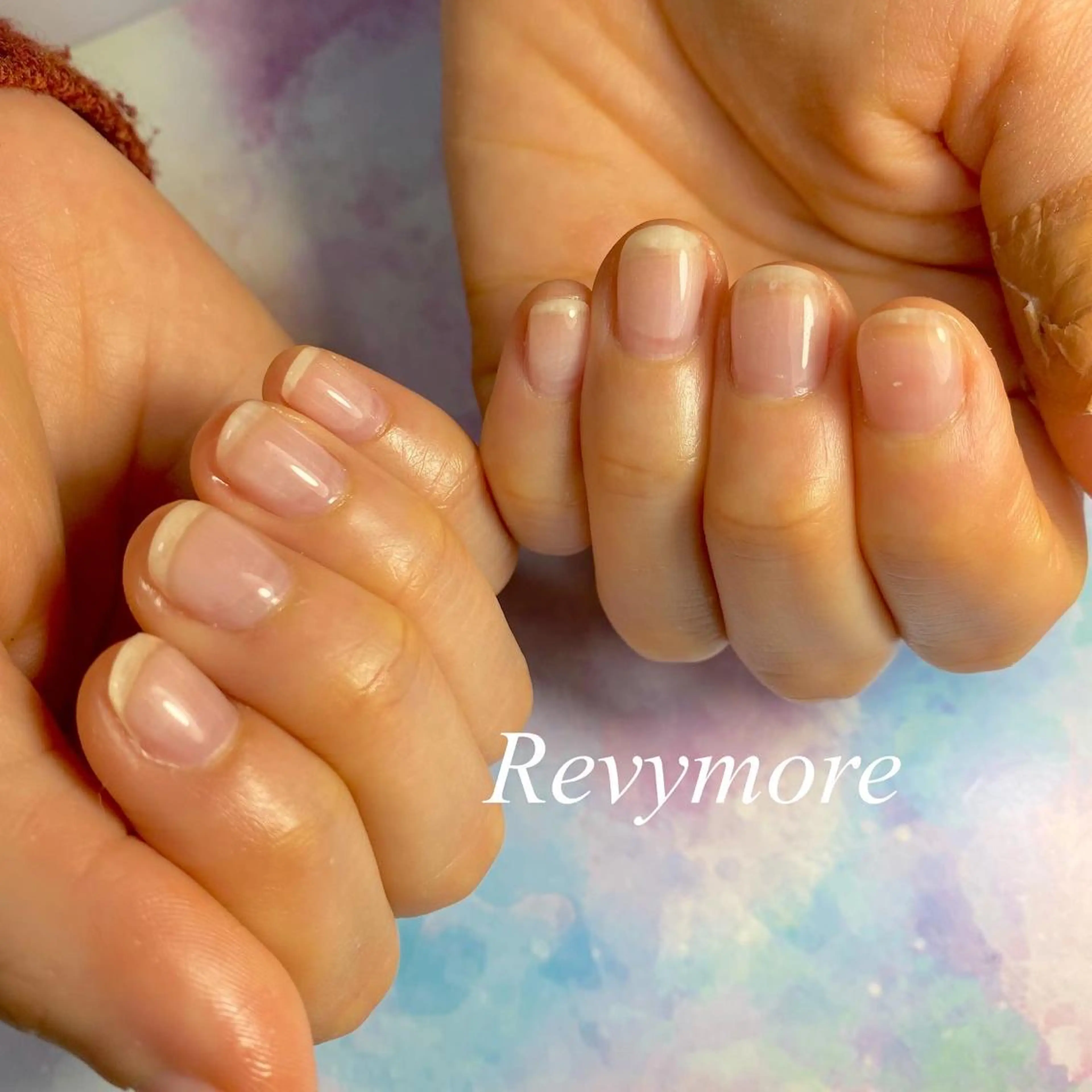 ショート ネイル クリアネイル ジェルネイル ニュアンスネイル オフィスネイル シンプルネイル nail salon Revymore所属・nail salon Revymoreのネイルデザイン