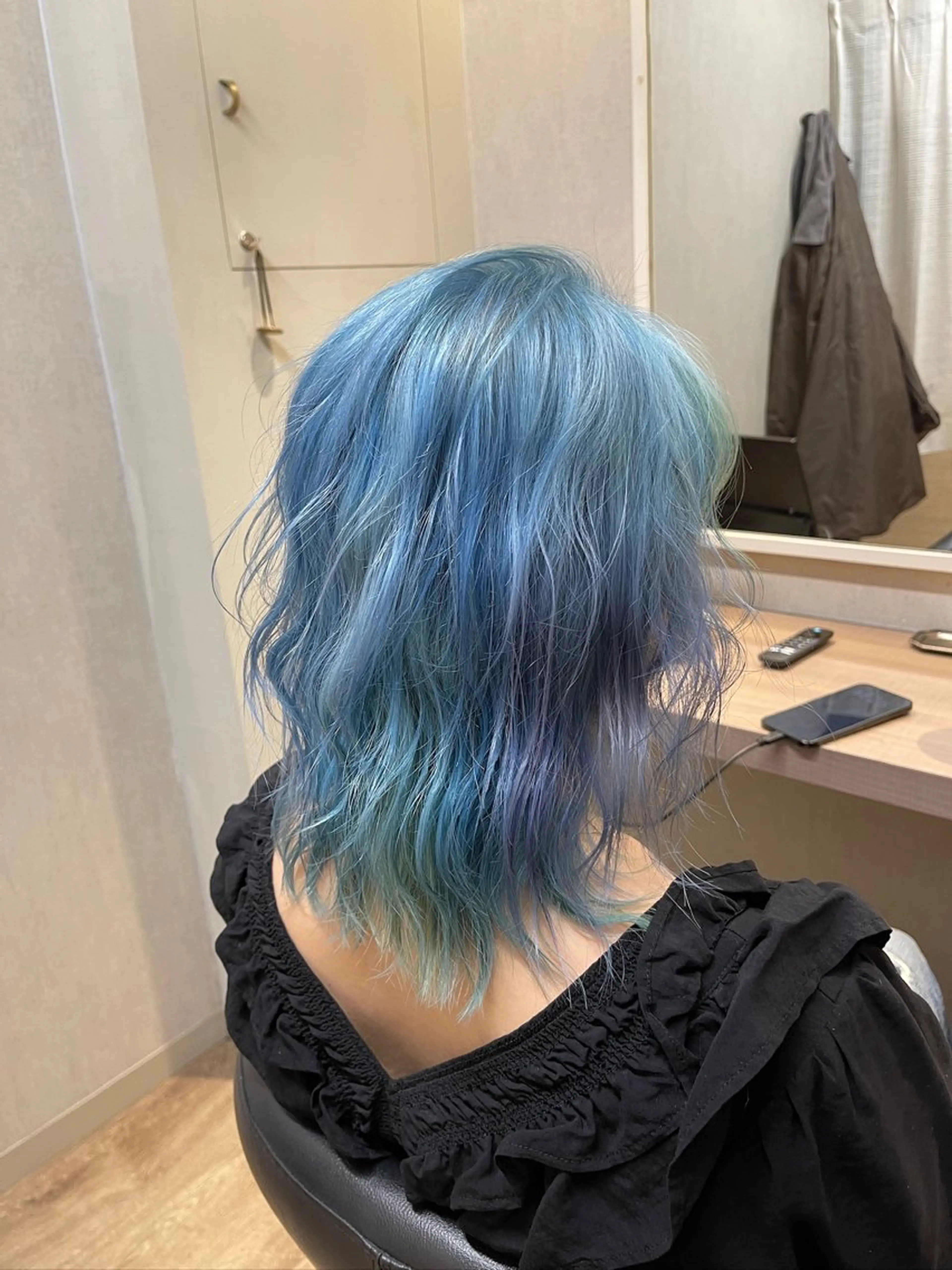 ショート カラー ANDIAMO SAKAE  楓のヘアスタイル