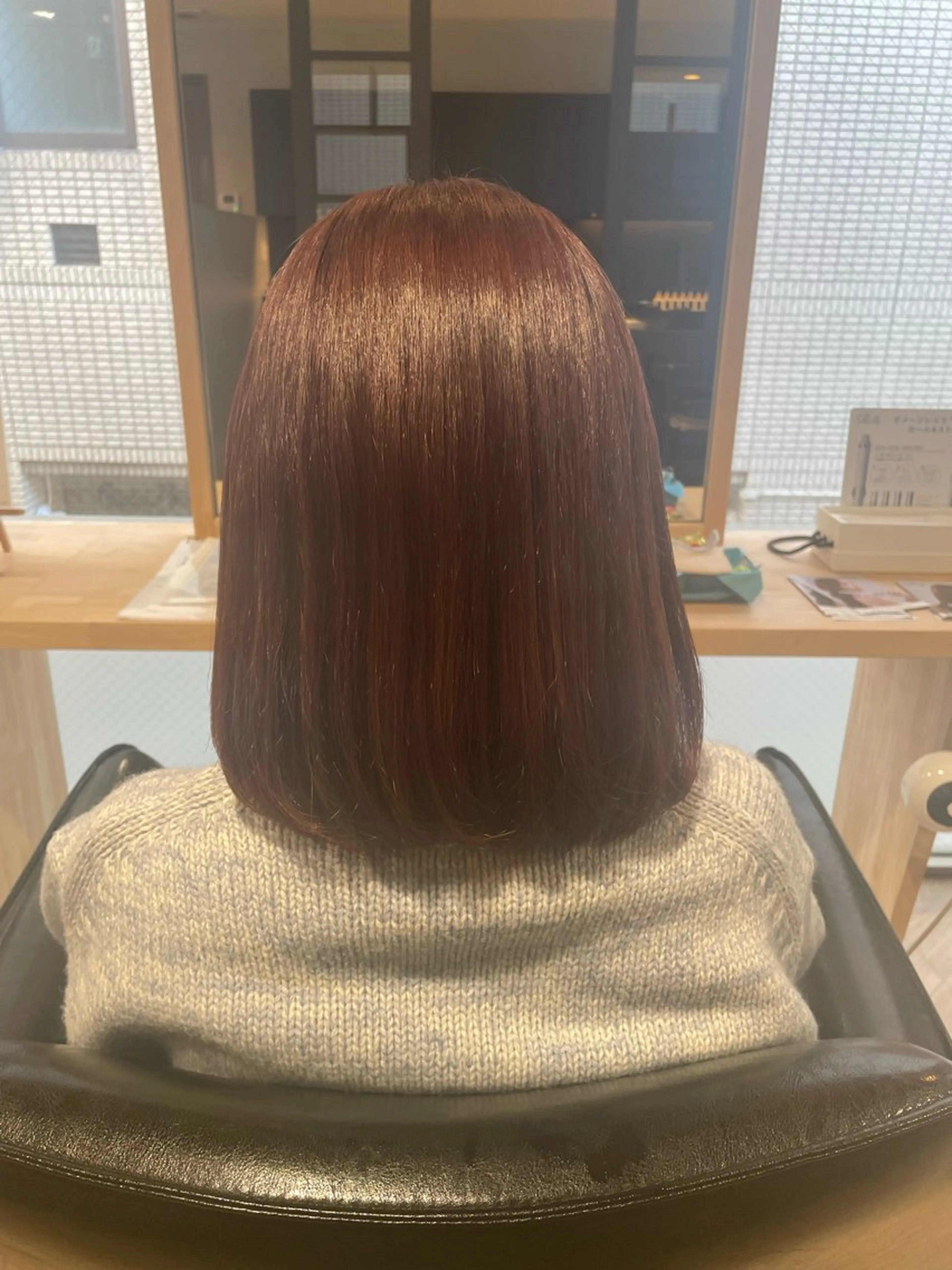 カラー 小西 優萌のヘアスタイル