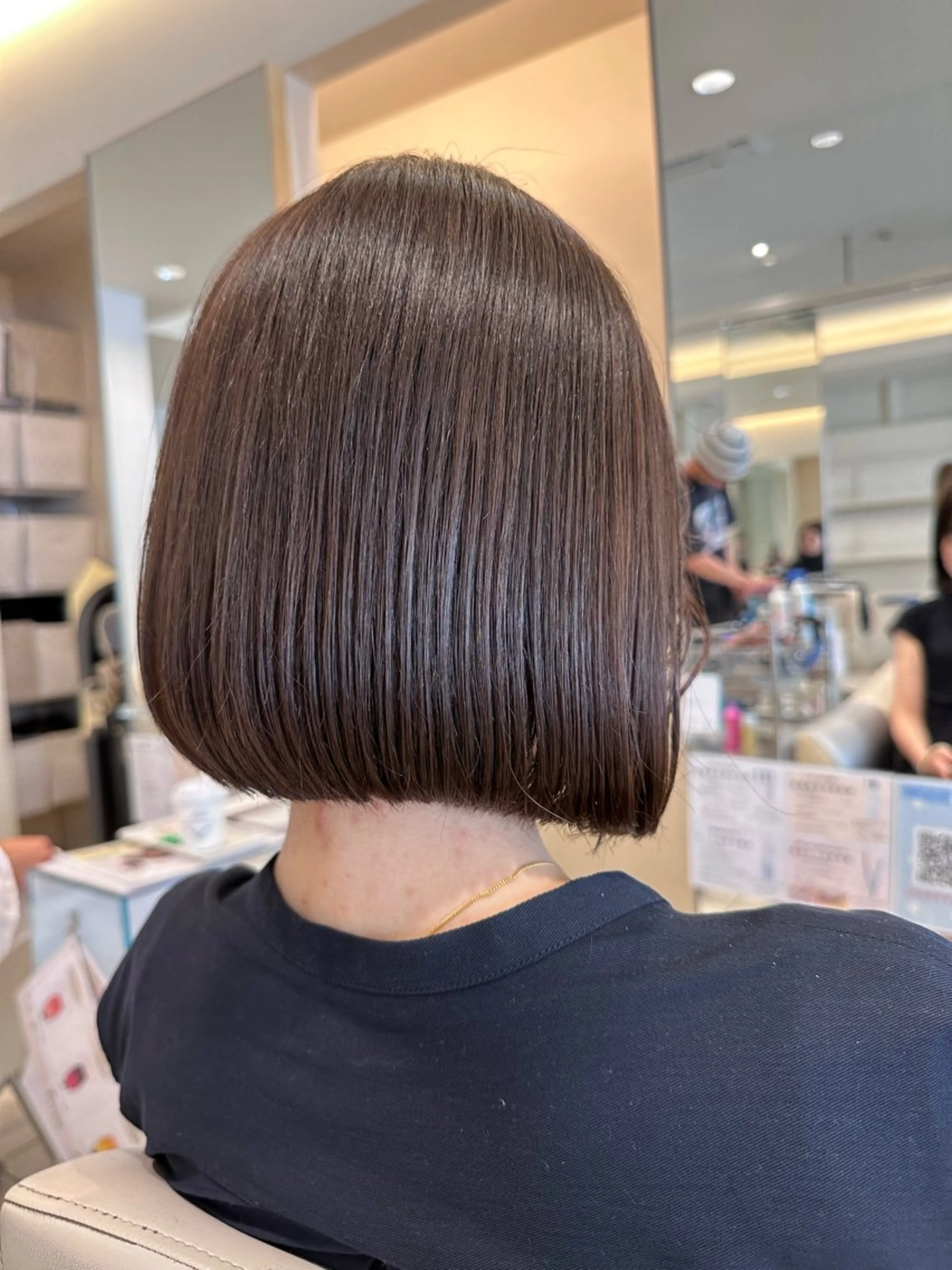 ショート 切りっぱなしボブ ボブ MODE K's eau松下仁美のヘアスタイル