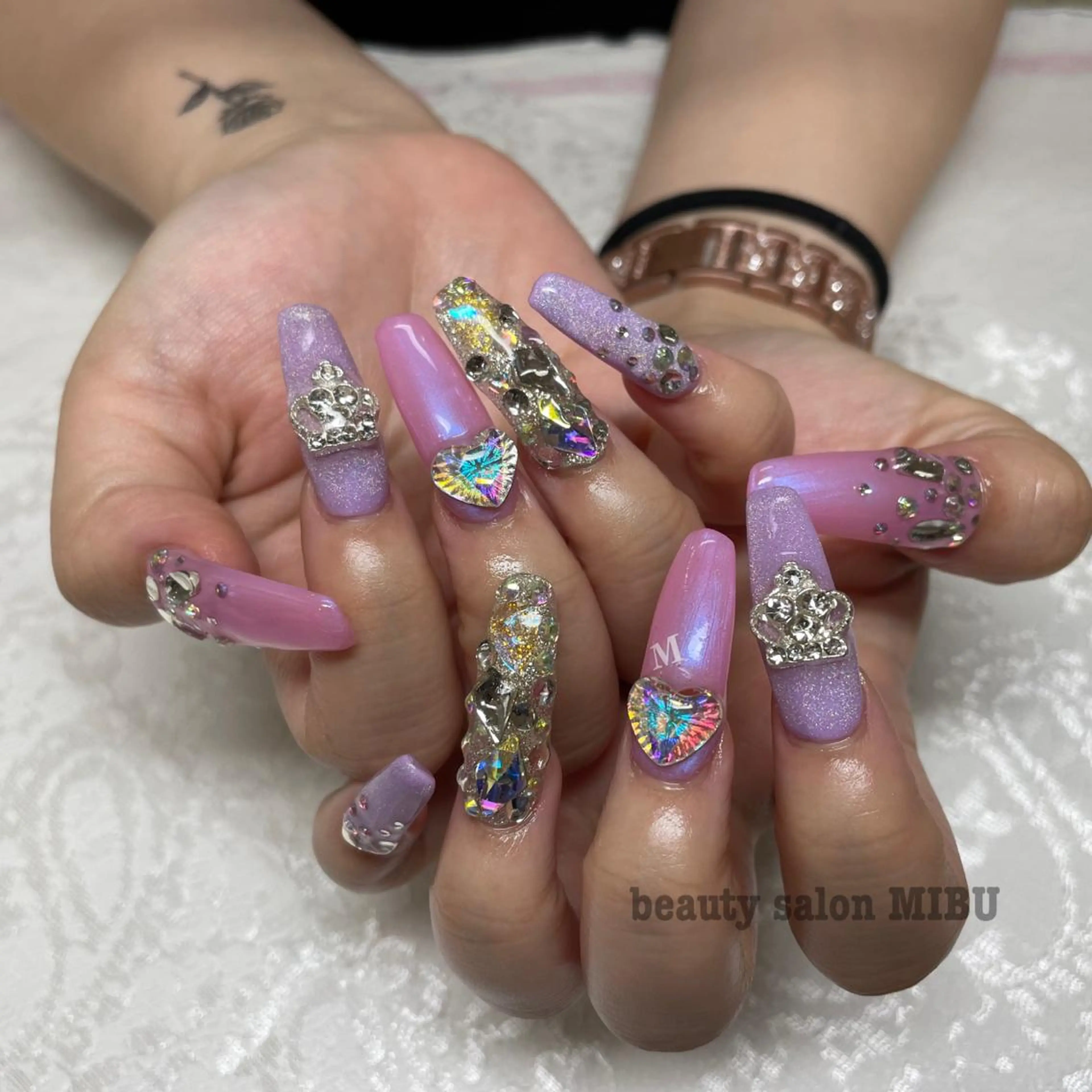 ネイル ハンドネイル Sunny.Roa fujiのネイルデザイン