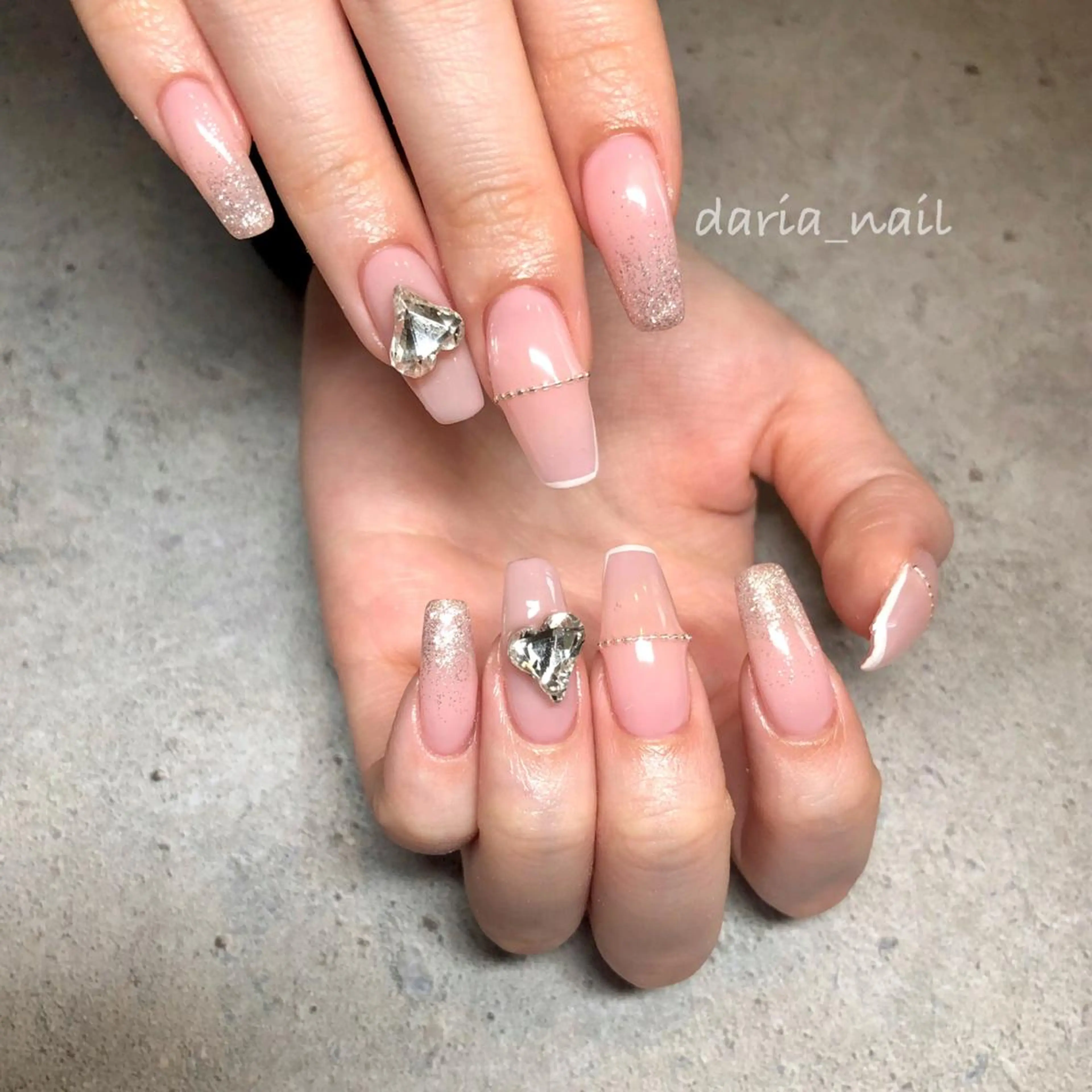 ネイル DARIA Nailsのネイルデザイン