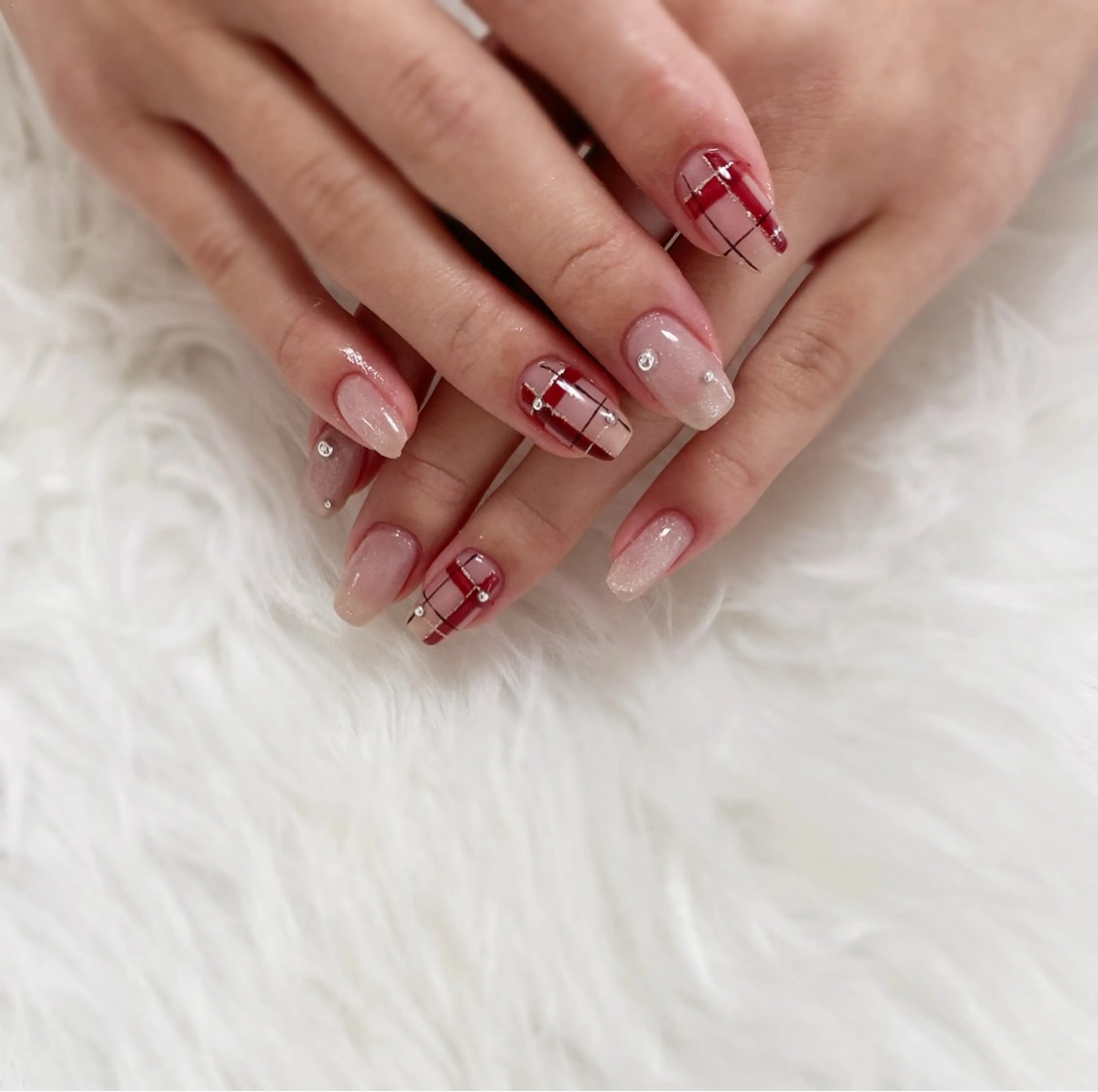 ネイル ハンドネイル ESPOIR Ｎのネイルデザイン