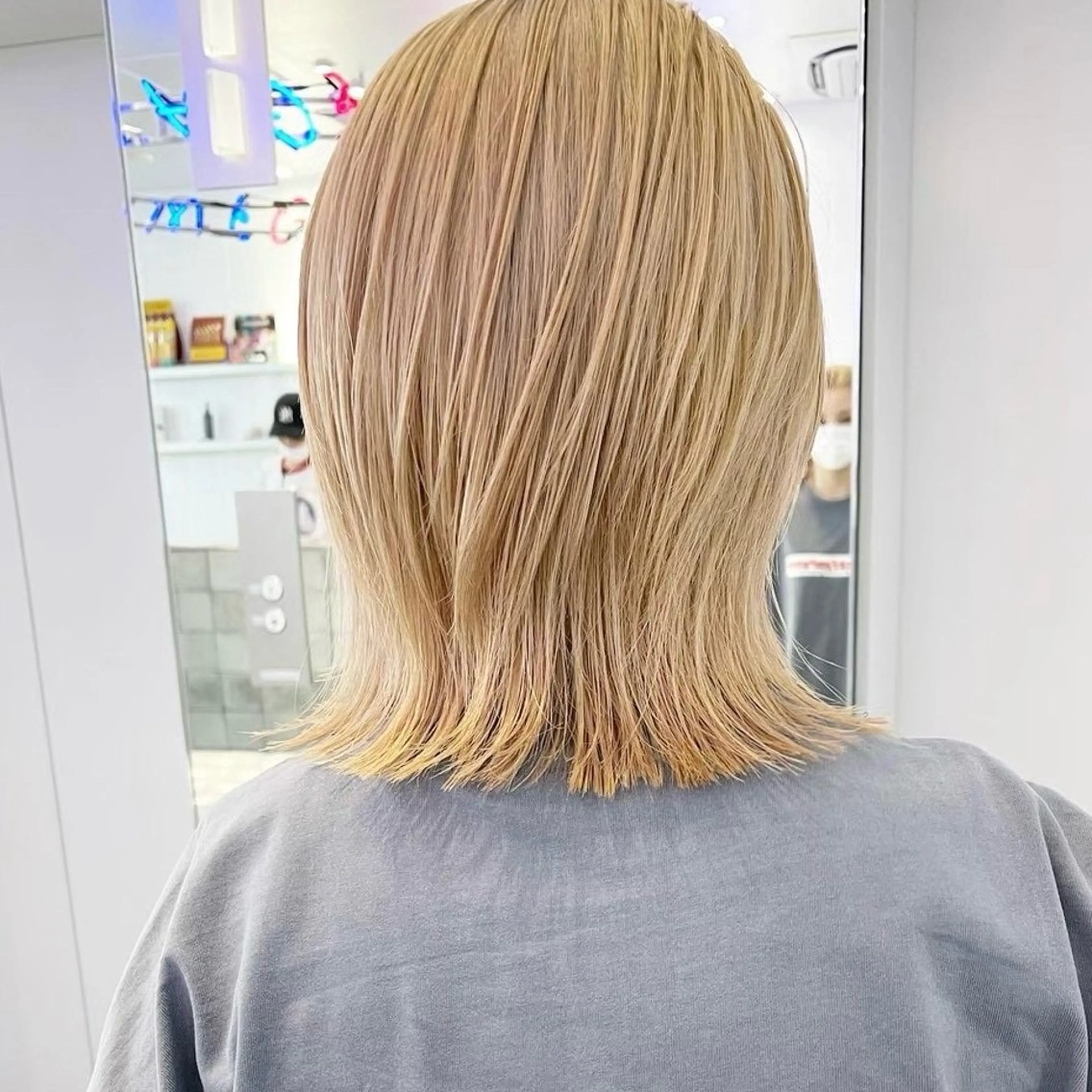 ミディアム カラー ヘアアレンジ ヘアカラー ブリーチカラー特化 🥣/渡邉日向のヘアスタイル