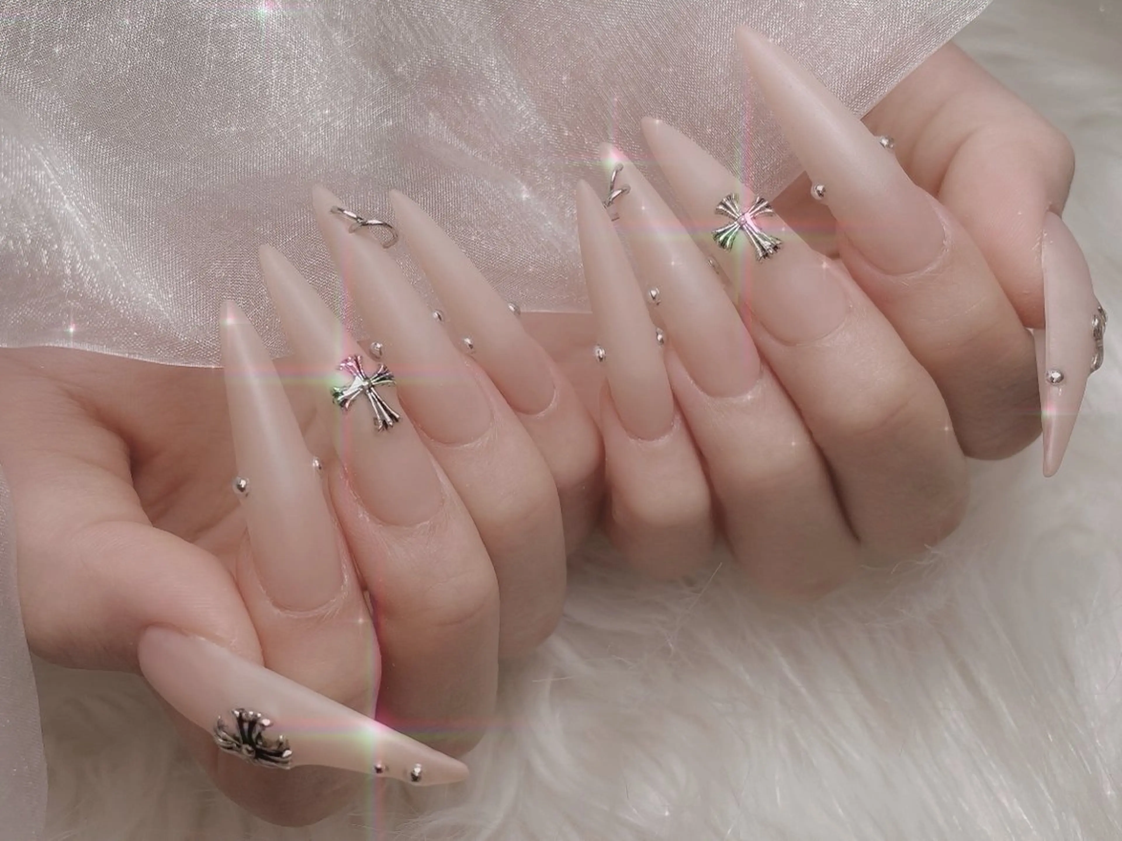 ネイル ロングネイル マグネットネイル ハンドネイル emu【心斎橋店】 michinaのネイルデザイン