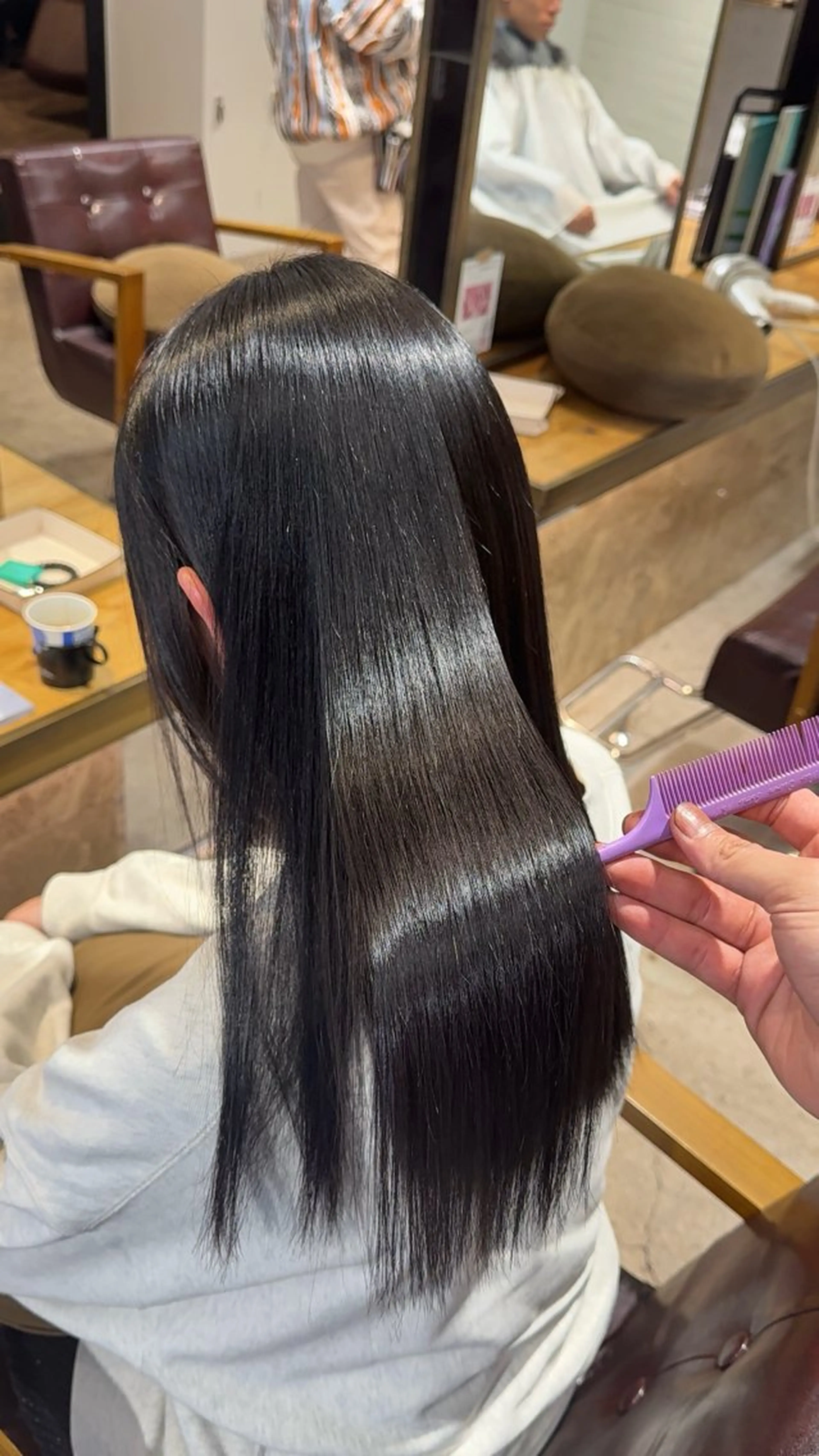 ロング カラー カット ヘアカラー 縮毛矯正 トリートメント 🌟艶髪ブリーチ髪質 改善🌟shunmaのヘアスタイル