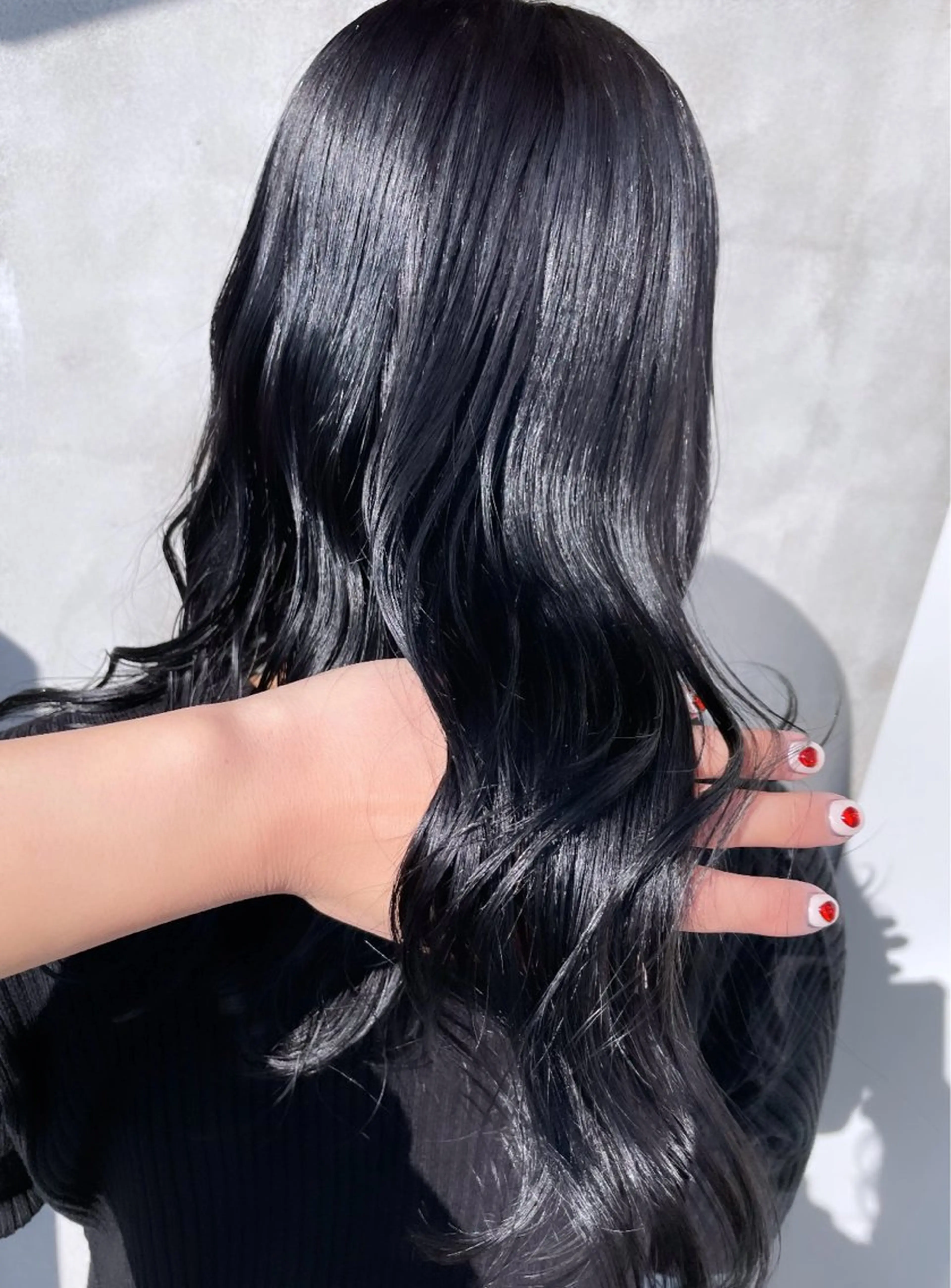 セミロング カラー 黒髪 ブルーカラー ブルーブラック ラベンダーカラー ayaka |トレンドヘアのヘアスタイル