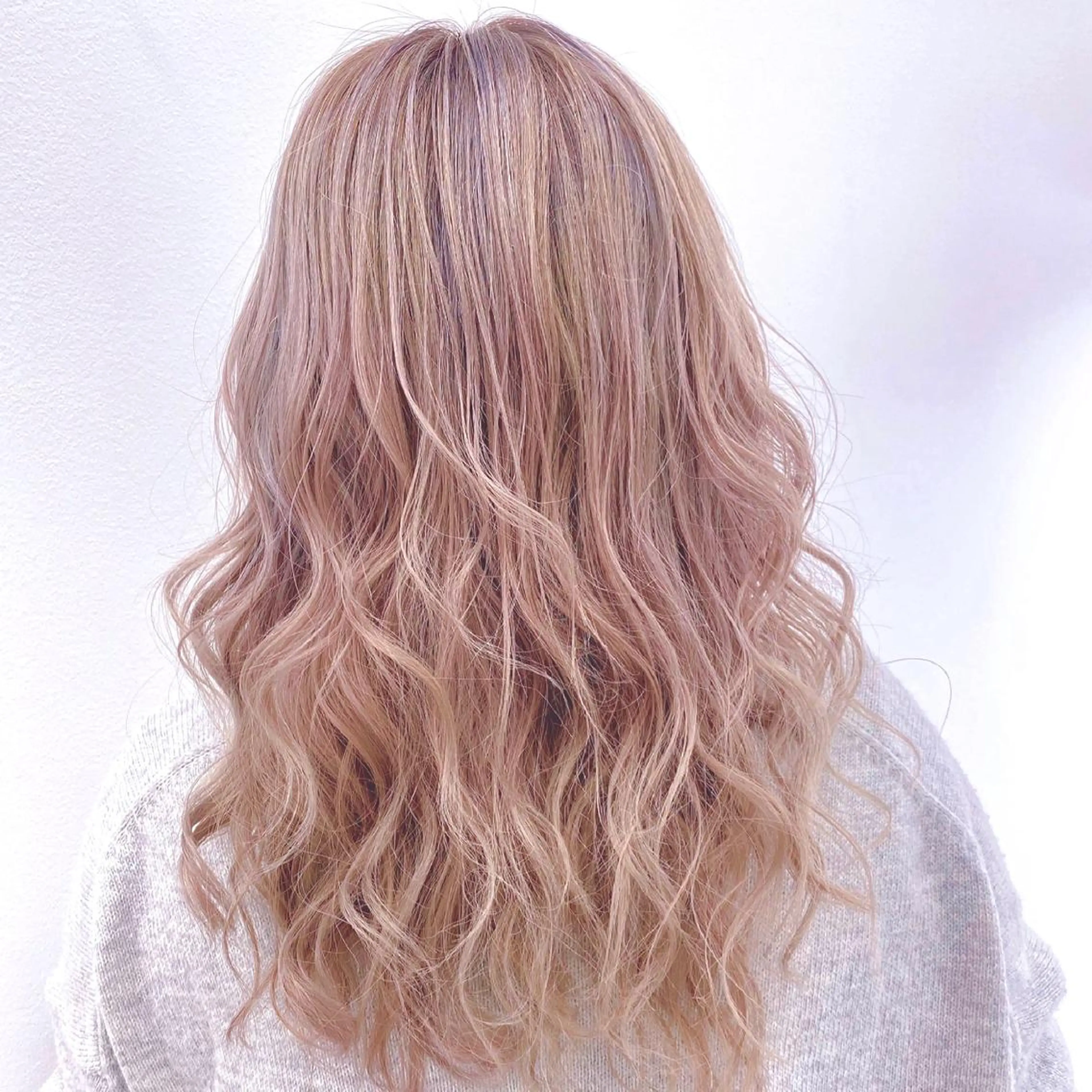 ロング ヘアカラー トリートメント SONOKA 🦋のヘアスタイル