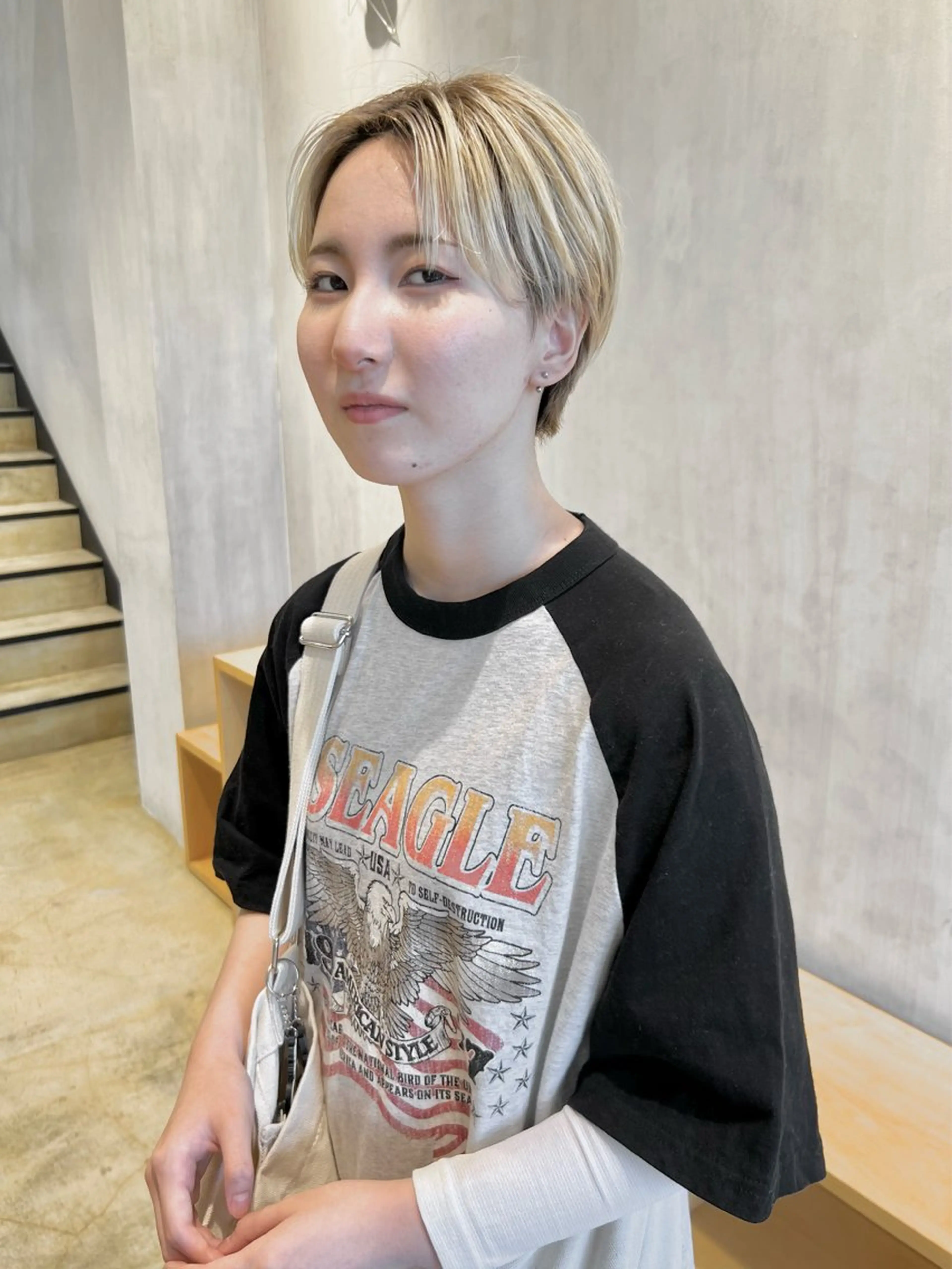 ショート カラー ハンサムショート ハイトーンカラー ショートヘア メンズパーマ/メンズ カット/古川晴輝のヘアスタイル