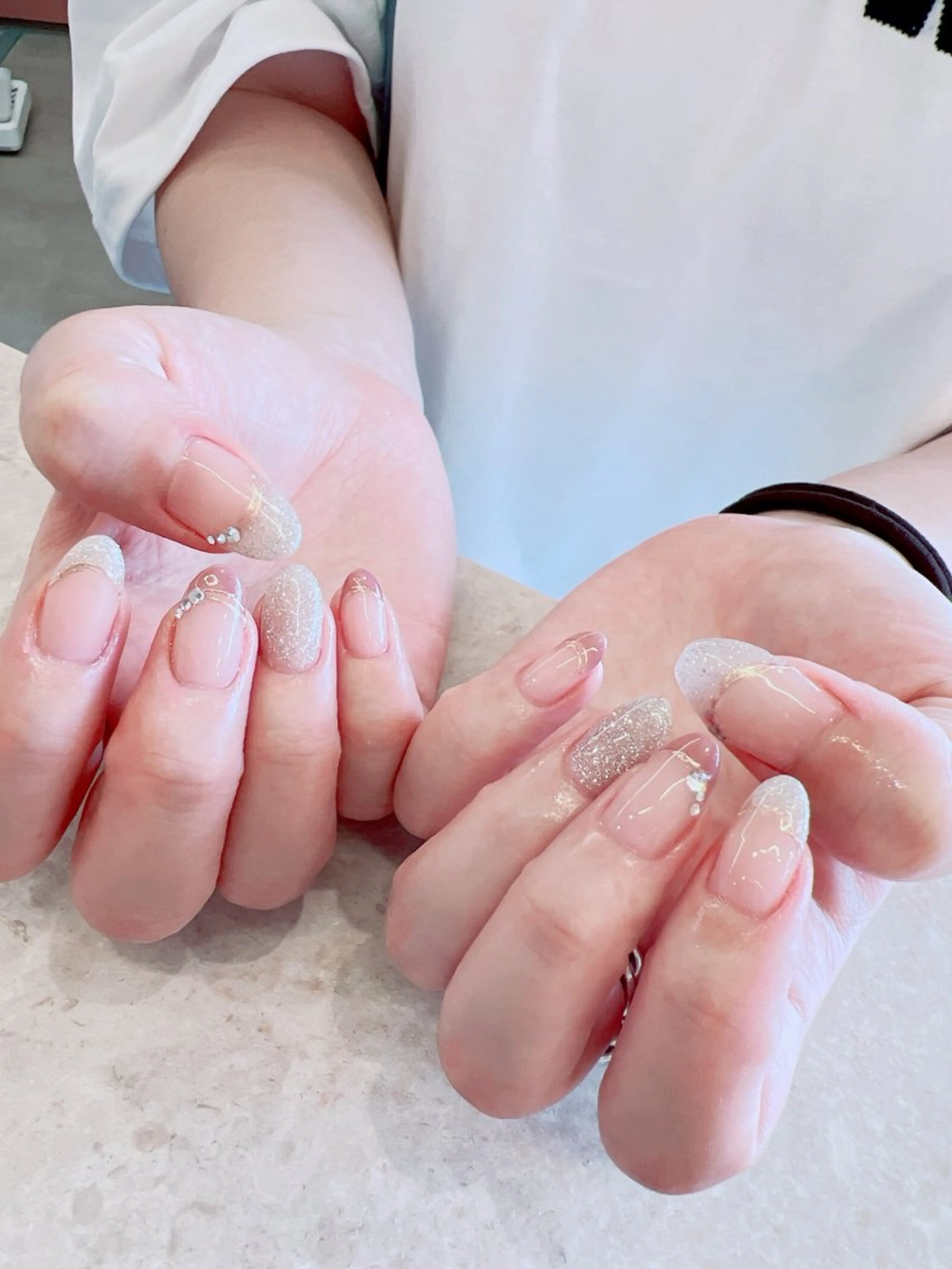ネイル 持ち込み Nail&EyeNefer 旭店所属・木村 仁美のネイルデザイン