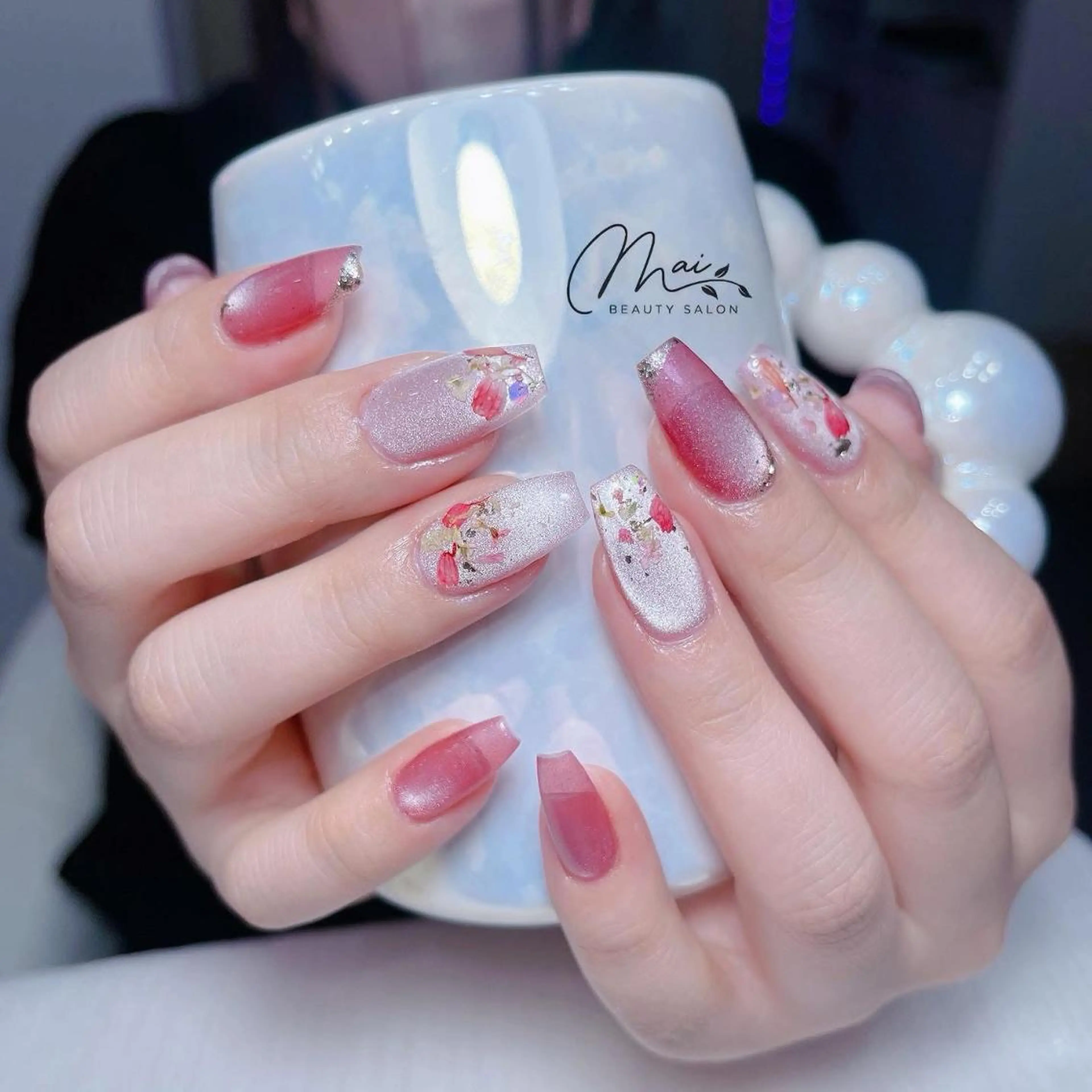 ネイル オーロラネイル チークネイル 長さ出し フラッシュネイル フットネイル MaiBeauty dodoのネイルデザイン