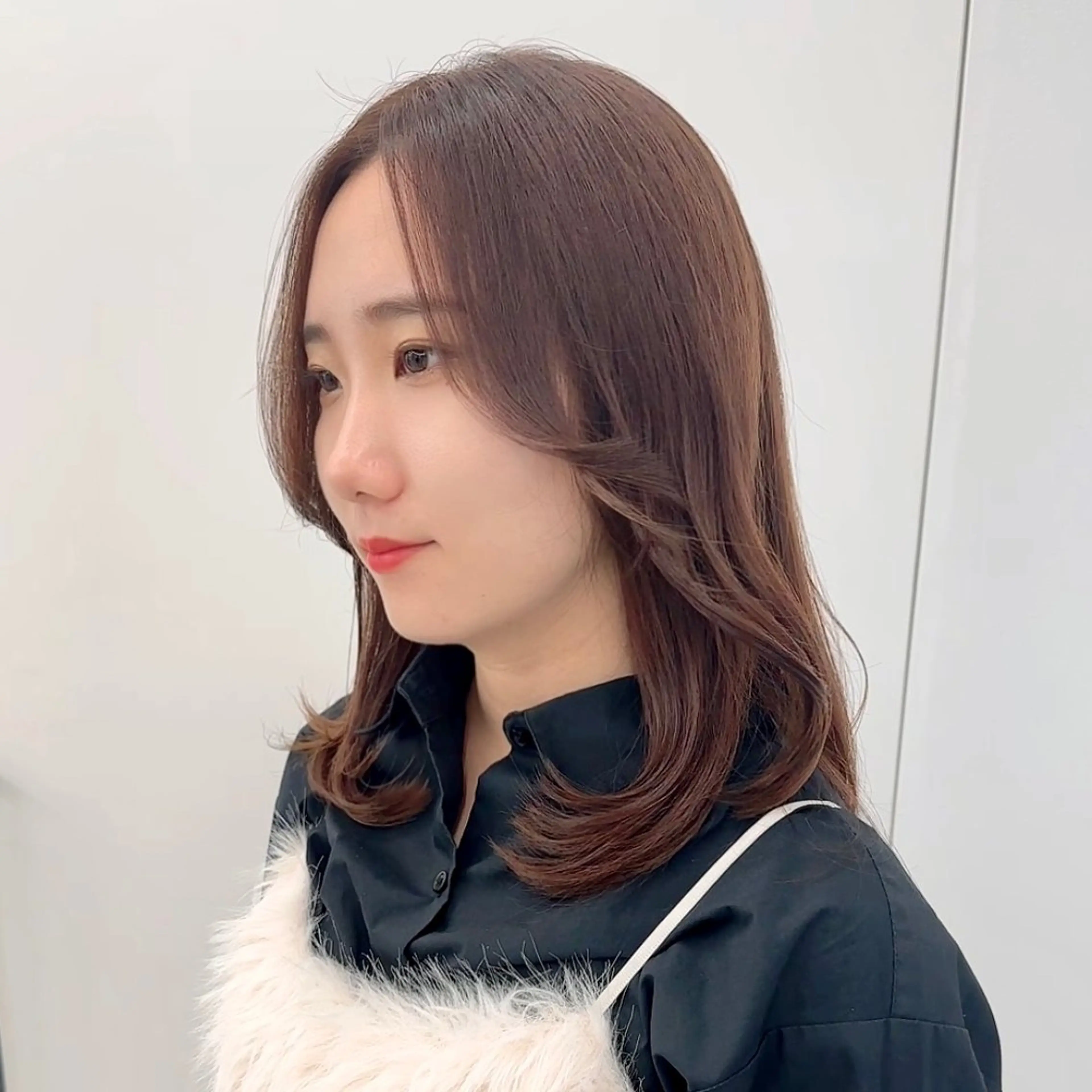 ミディアム カラー カット ヘアカラー トリートメント ブリーチなし/レイヤ ー特化🌈Tommyのヘアスタイル