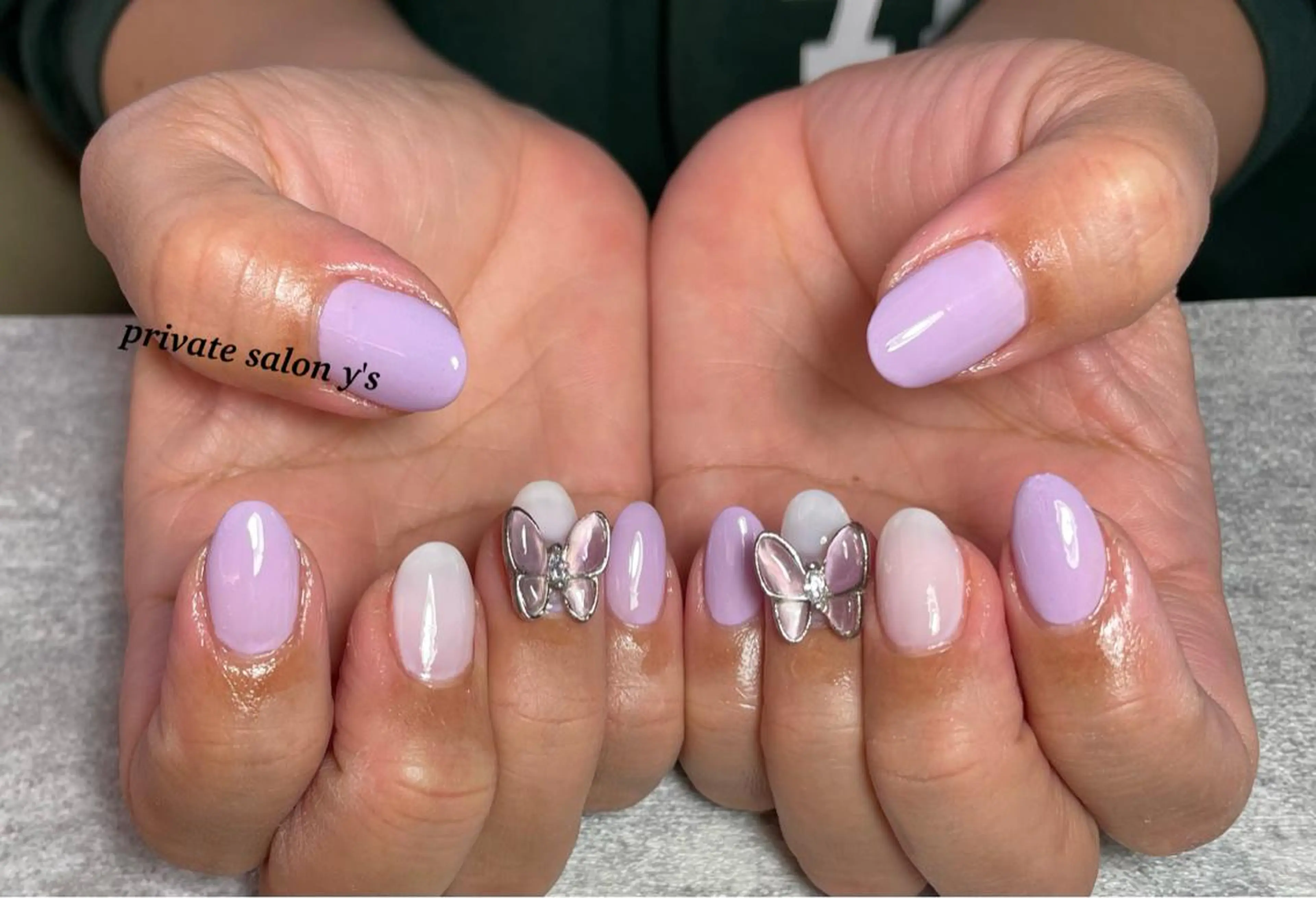 ネイル y' sのネイルデザイン