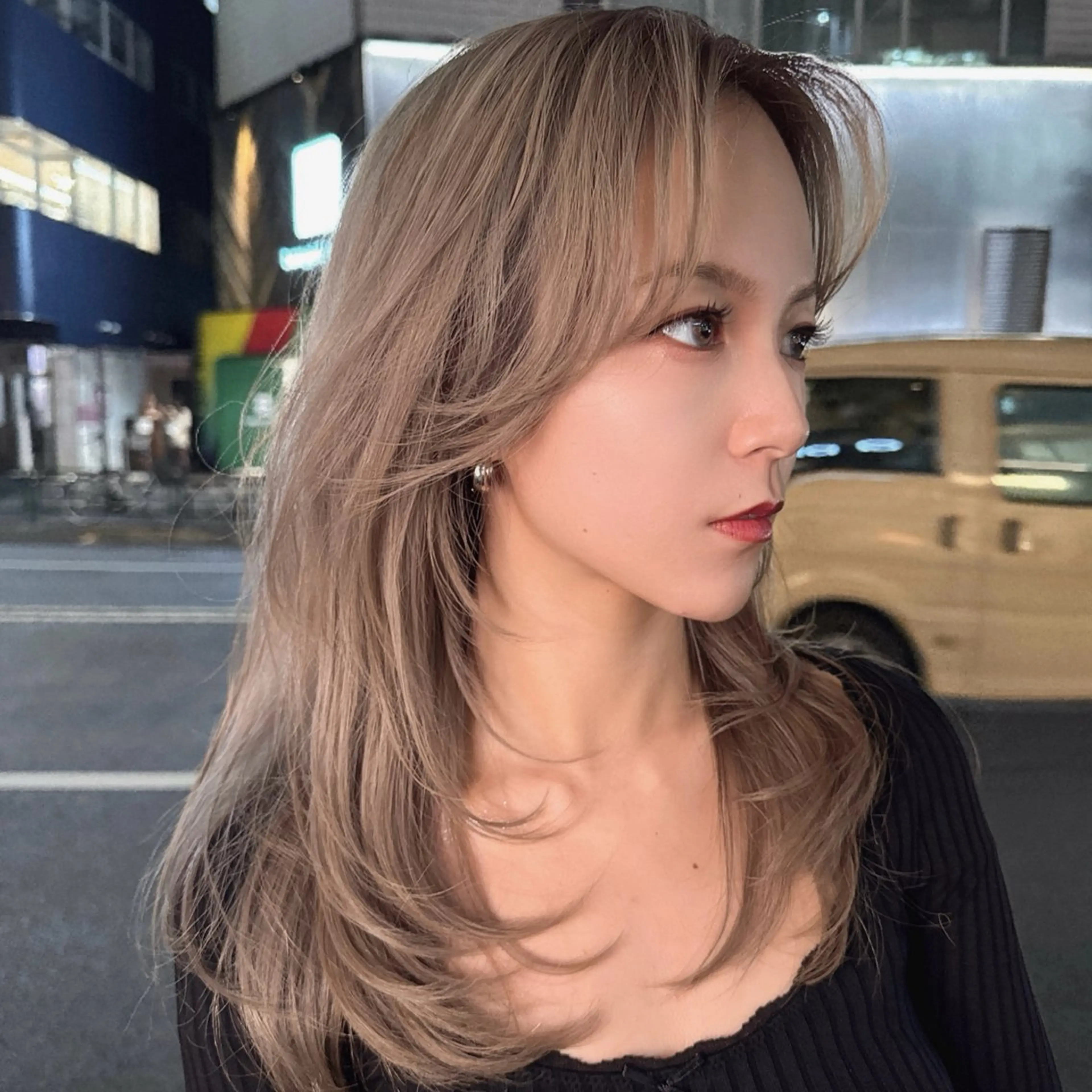 海外レイヤーカット〈モデル限定〉の写真