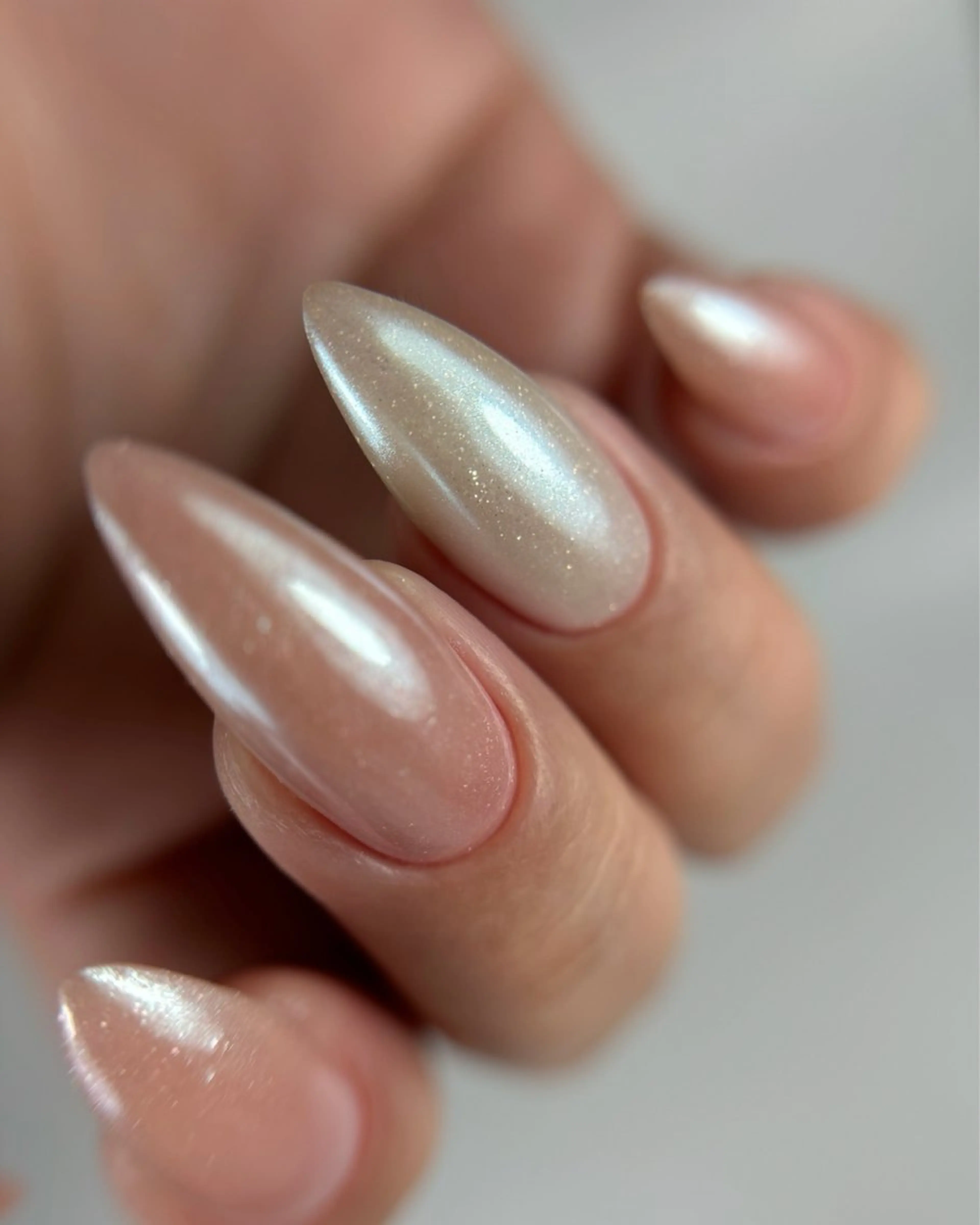 スカルプ長さ出しMサイズ＆ワンカラー／従来のケア／自店オフ/マグネットネイル/フラッシュON okの写真