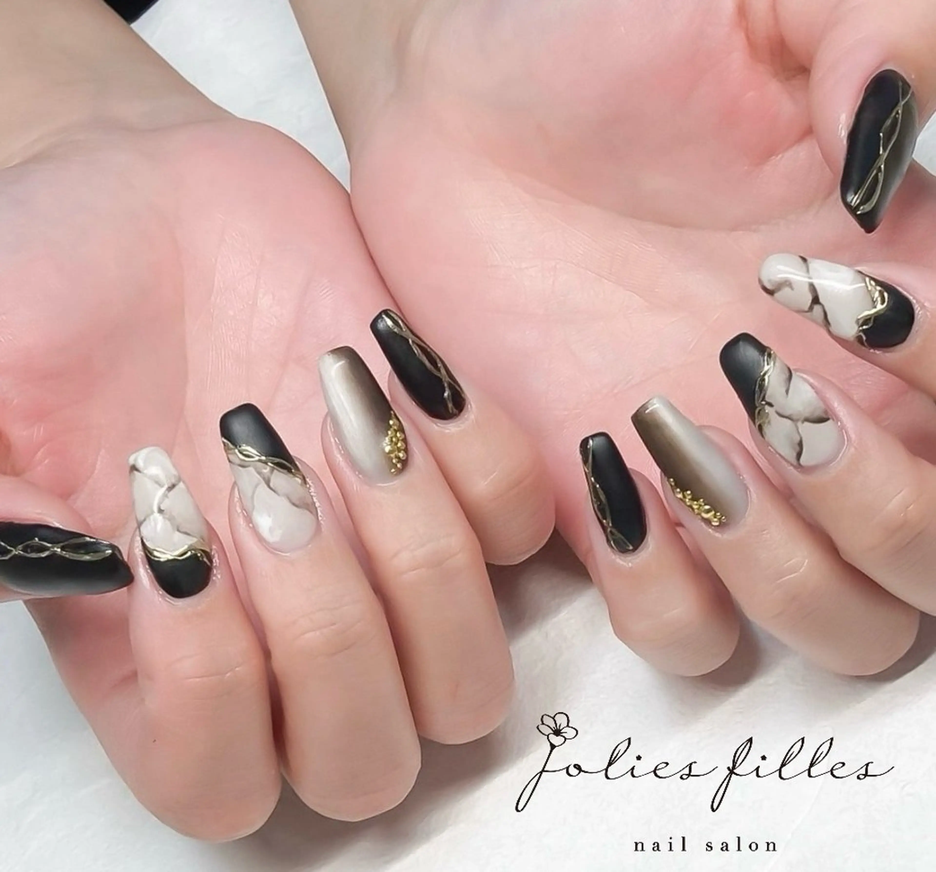 ネイル 持ち込み ジョリフィーユ 中出のネイルデザイン